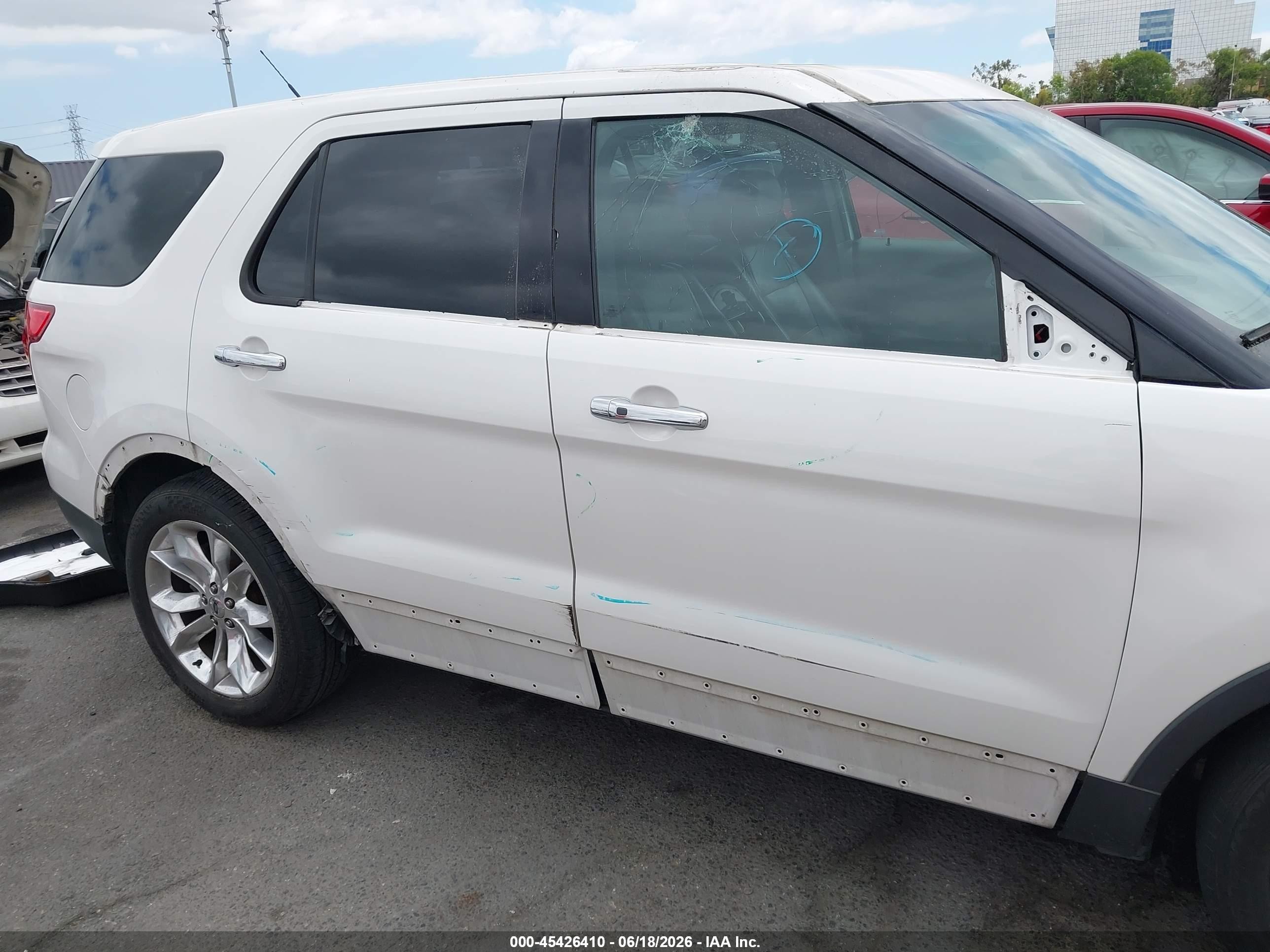 2011 Ford Explorer Limited Белый vin: 1FMHK7F81BGA73077