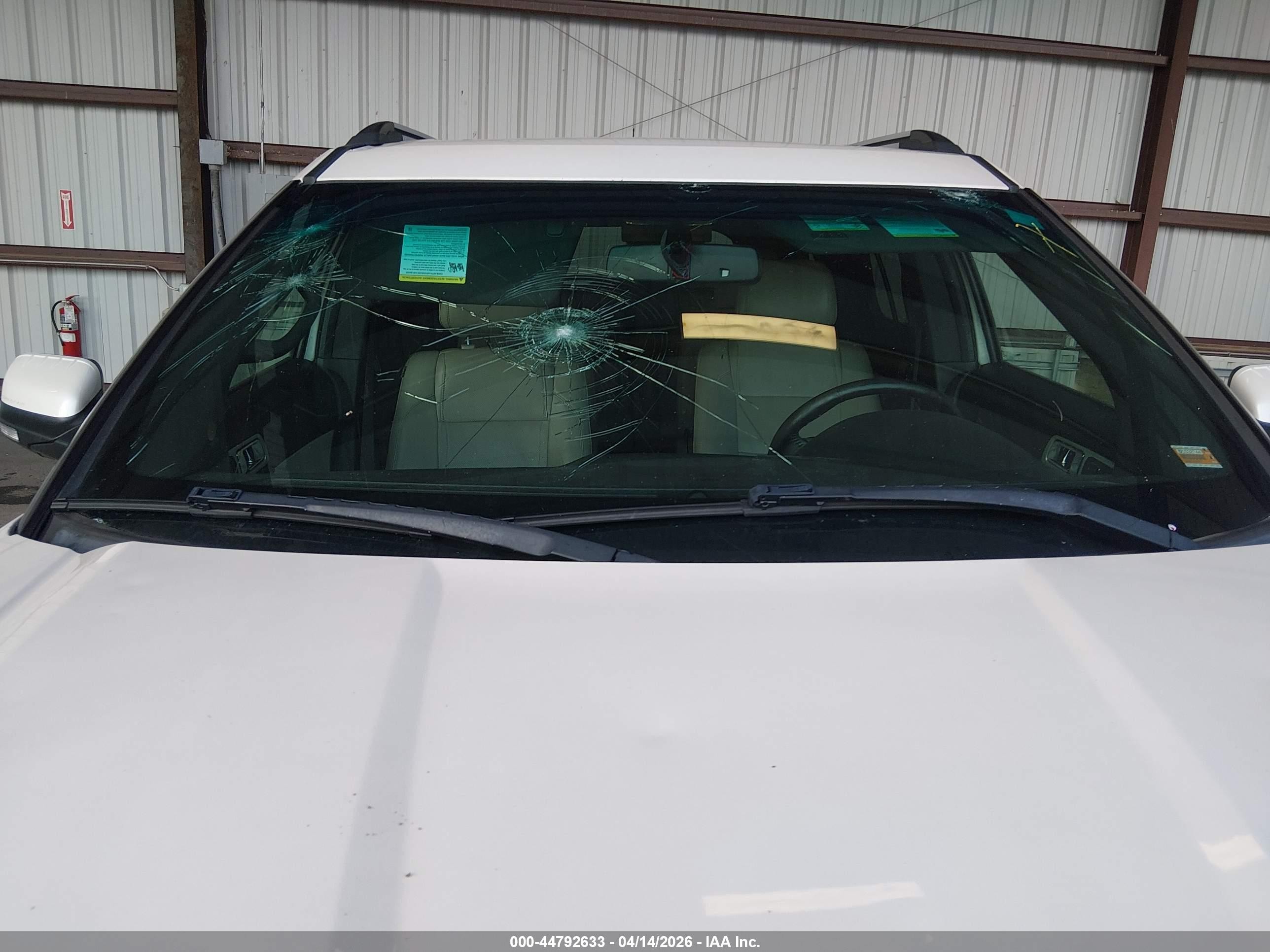 2011 Ford Explorer Limited Белый vin: 1FMHK7F82BGA72858