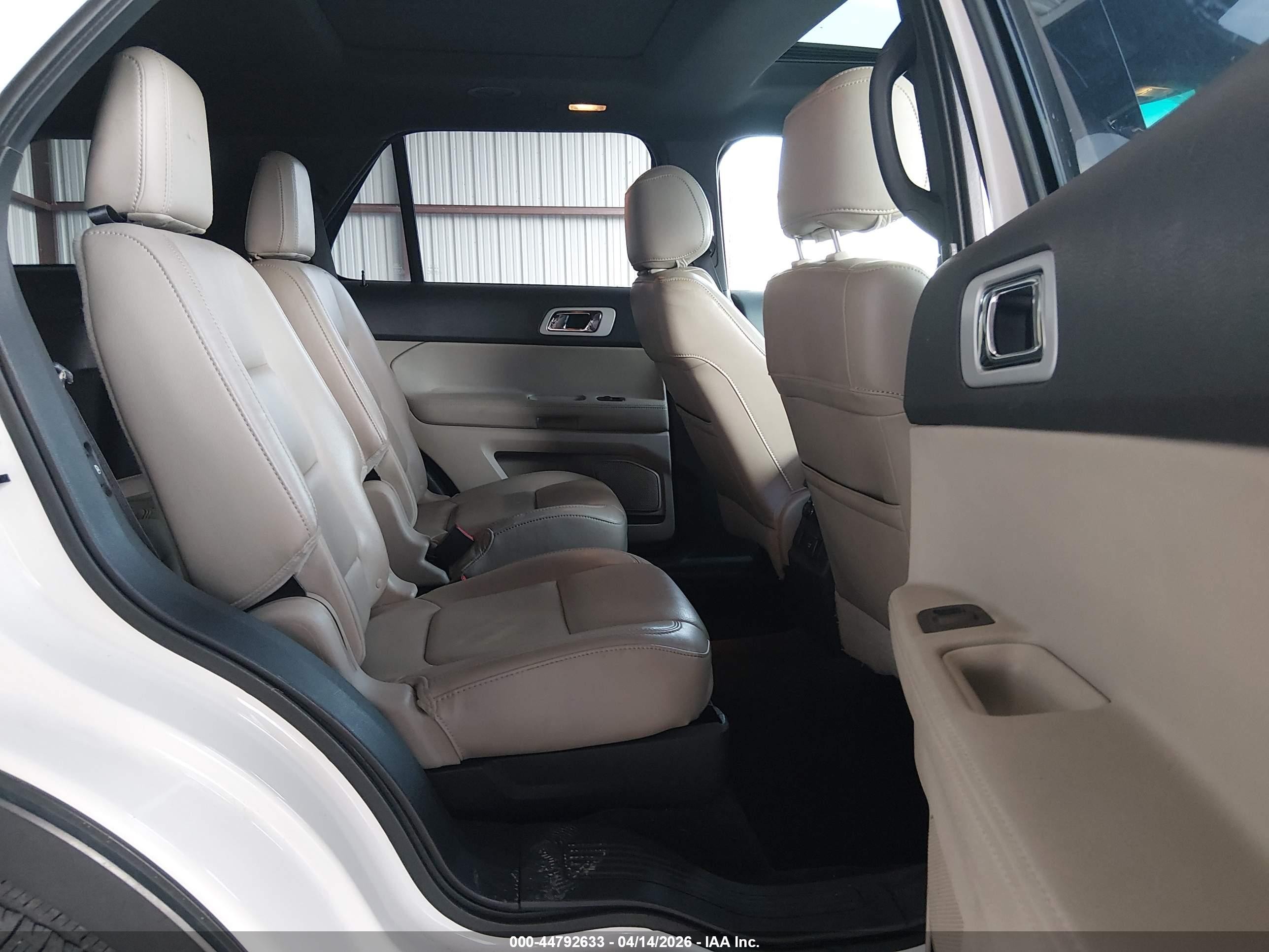 2011 Ford Explorer Limited Белый vin: 1FMHK7F82BGA72858