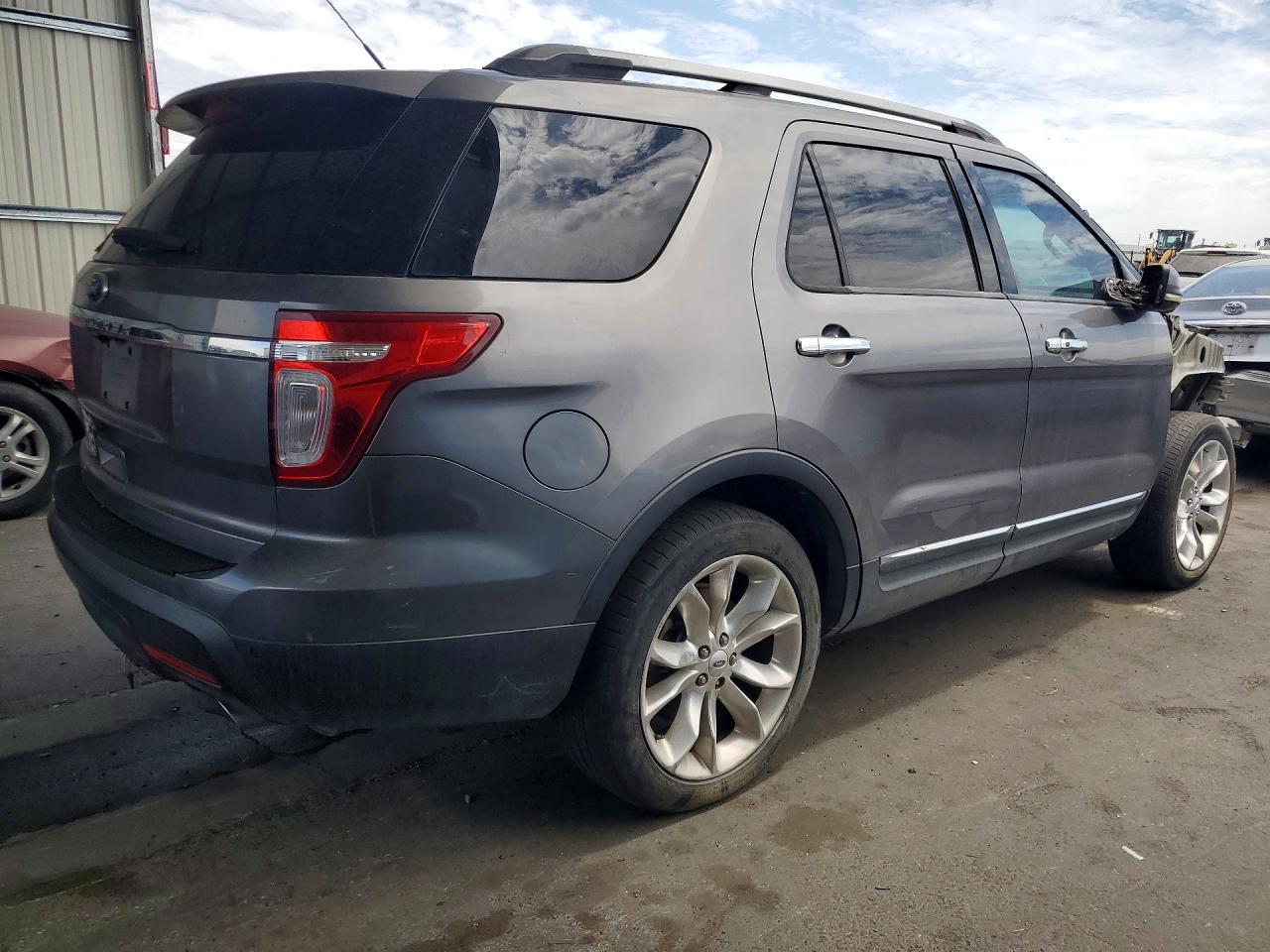2012 Ford Explorer Limited Gray vin: 1FMHK7F82CGA17487
