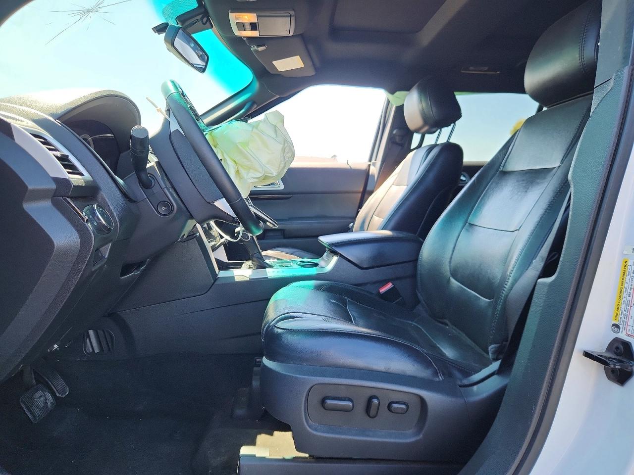 2012 Ford Explorer Limited White vin: 1FMHK7F83CGA83983