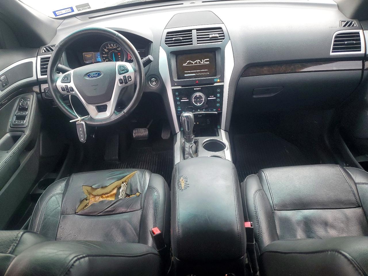 2012 Ford Explorer Limited Серебряный vin: 1FMHK7F84CGA04448