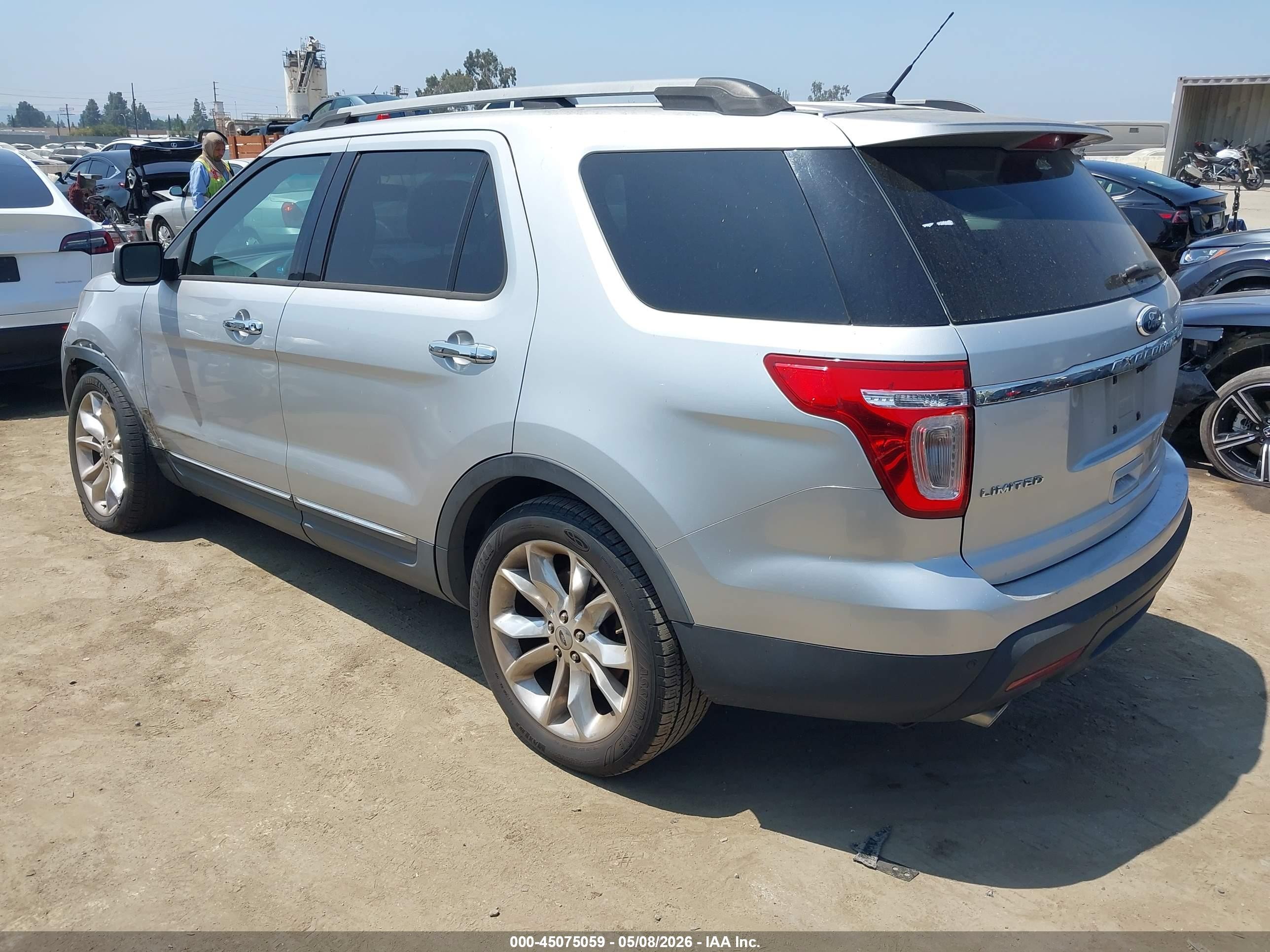 2011 Ford Explorer Limited Silver vin: 1FMHK7F85BGA87693
