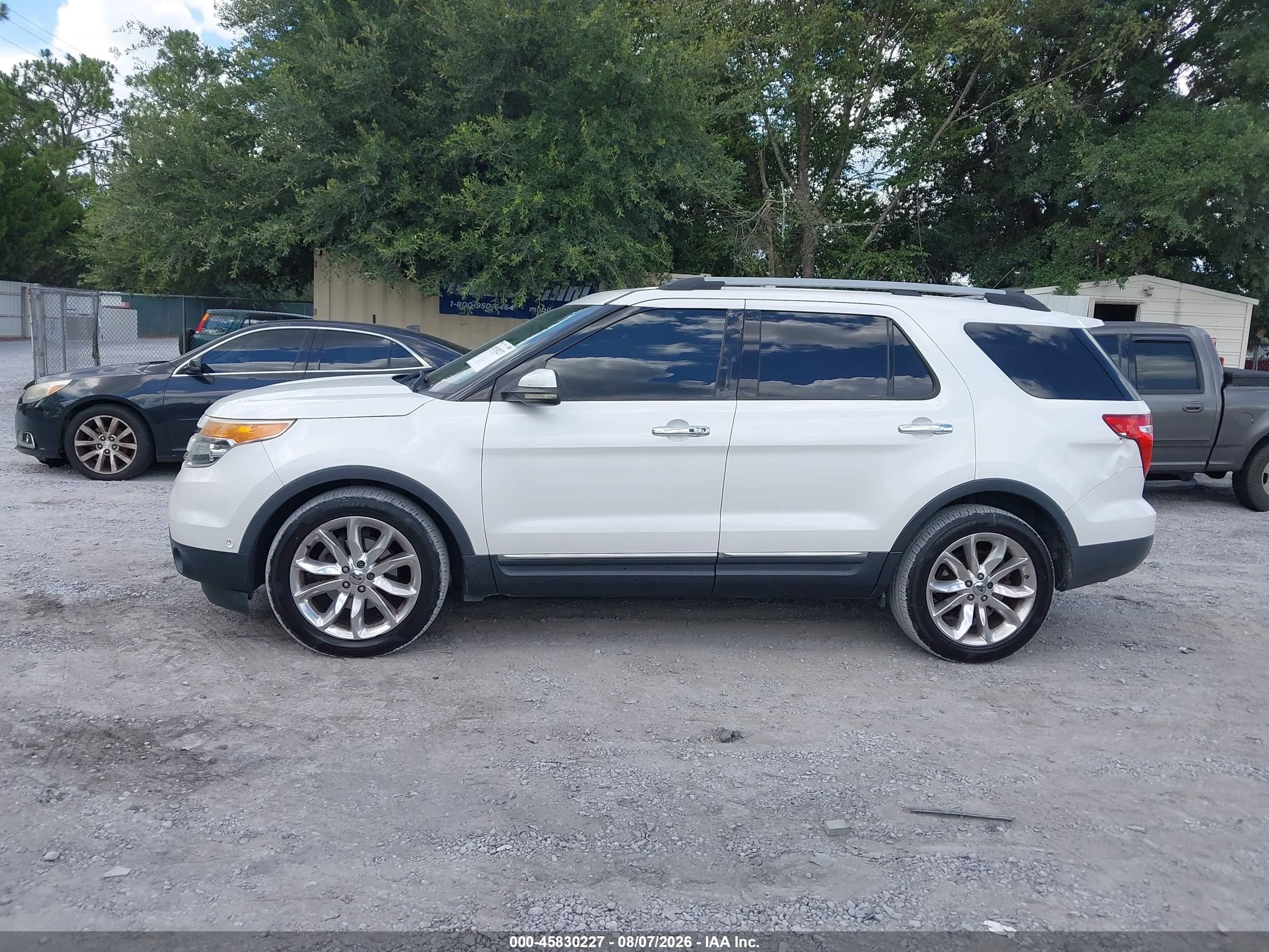 2011 Ford Explorer Limited White vin: 1FMHK7F87BGA94709