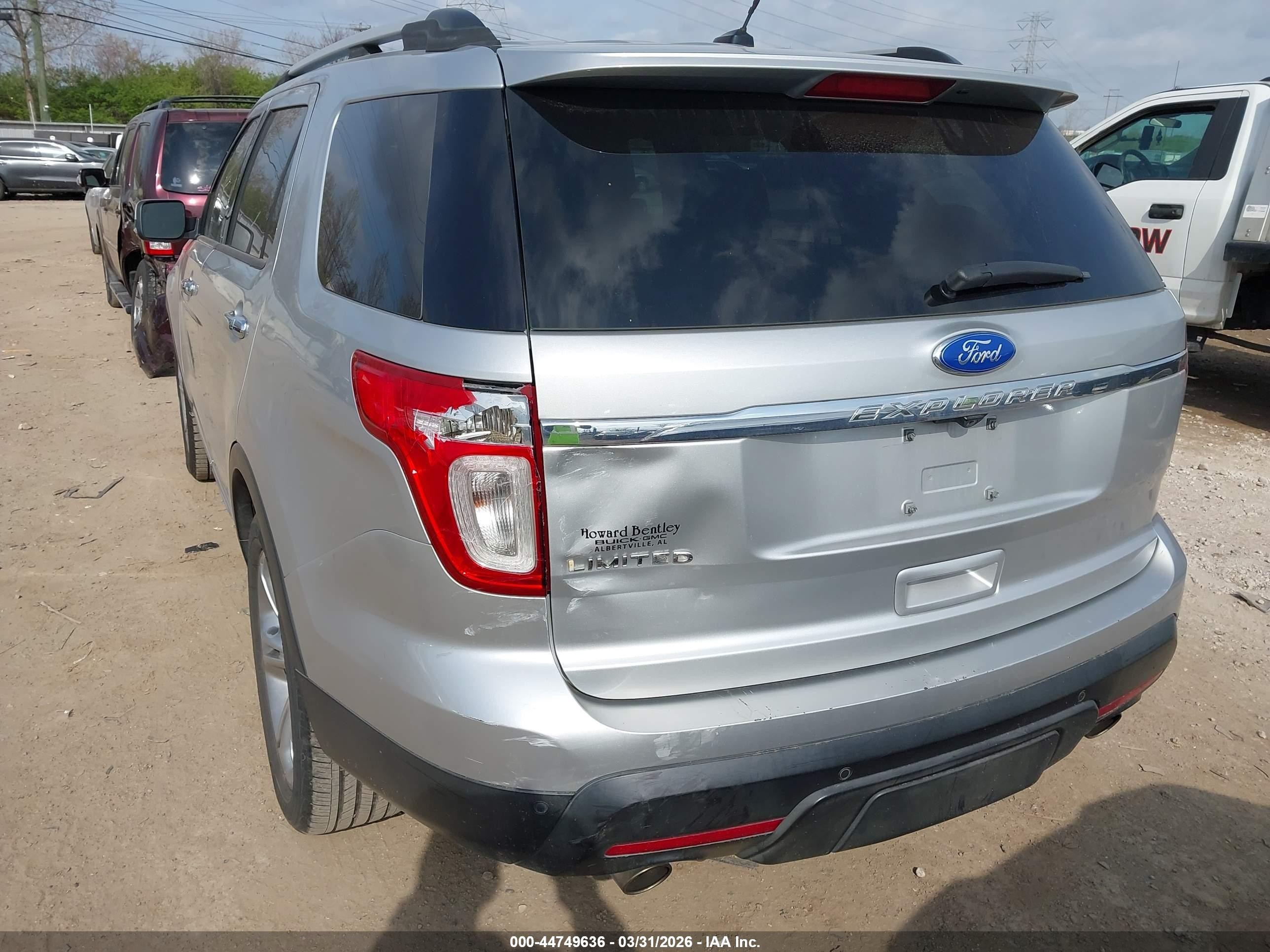 2011 Ford Explorer Limited Silver vin: 1FMHK7F89BGA48282