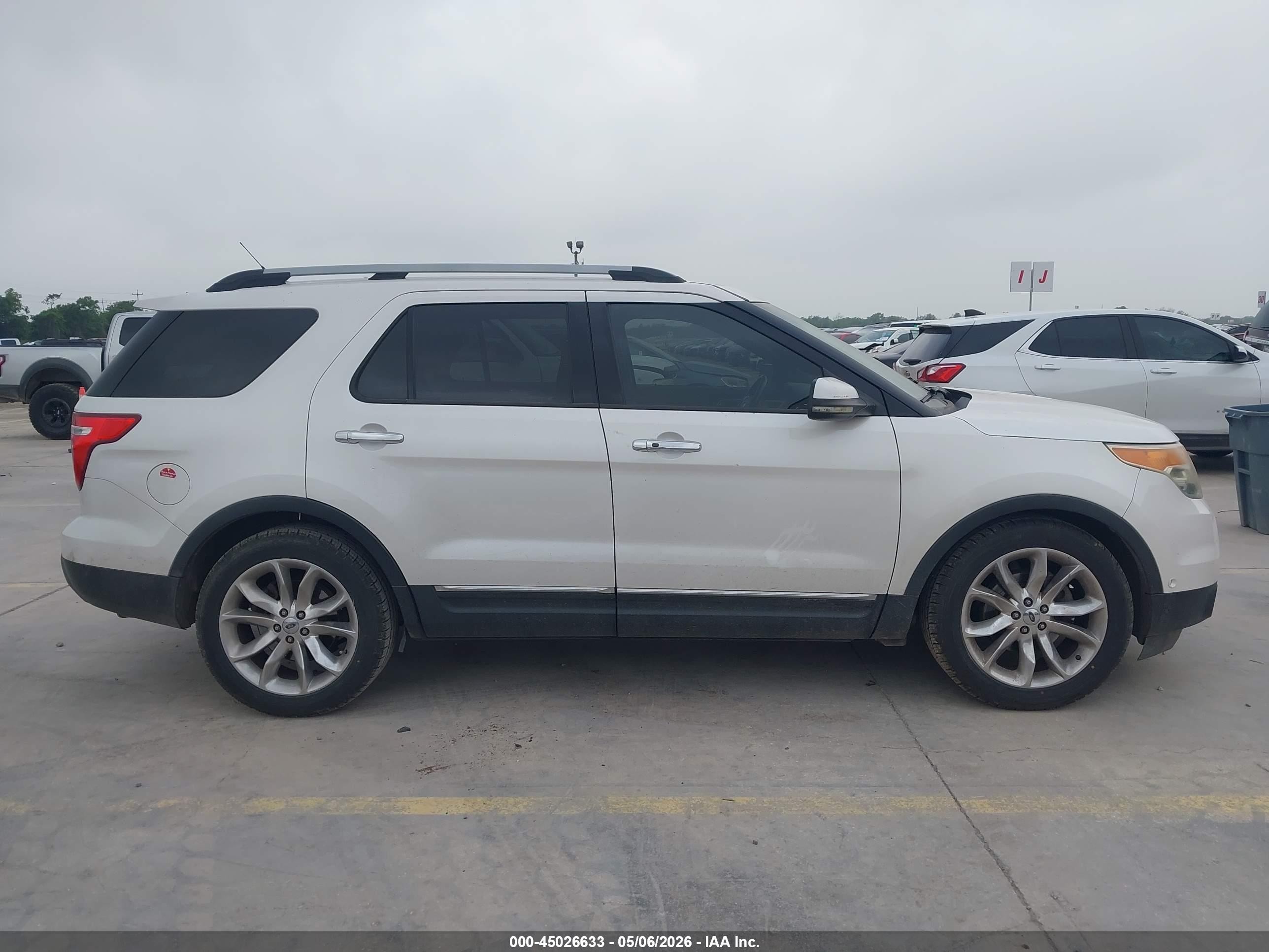 2011 Ford Explorer Limited Белый vin: 1FMHK7F8XBGA21835