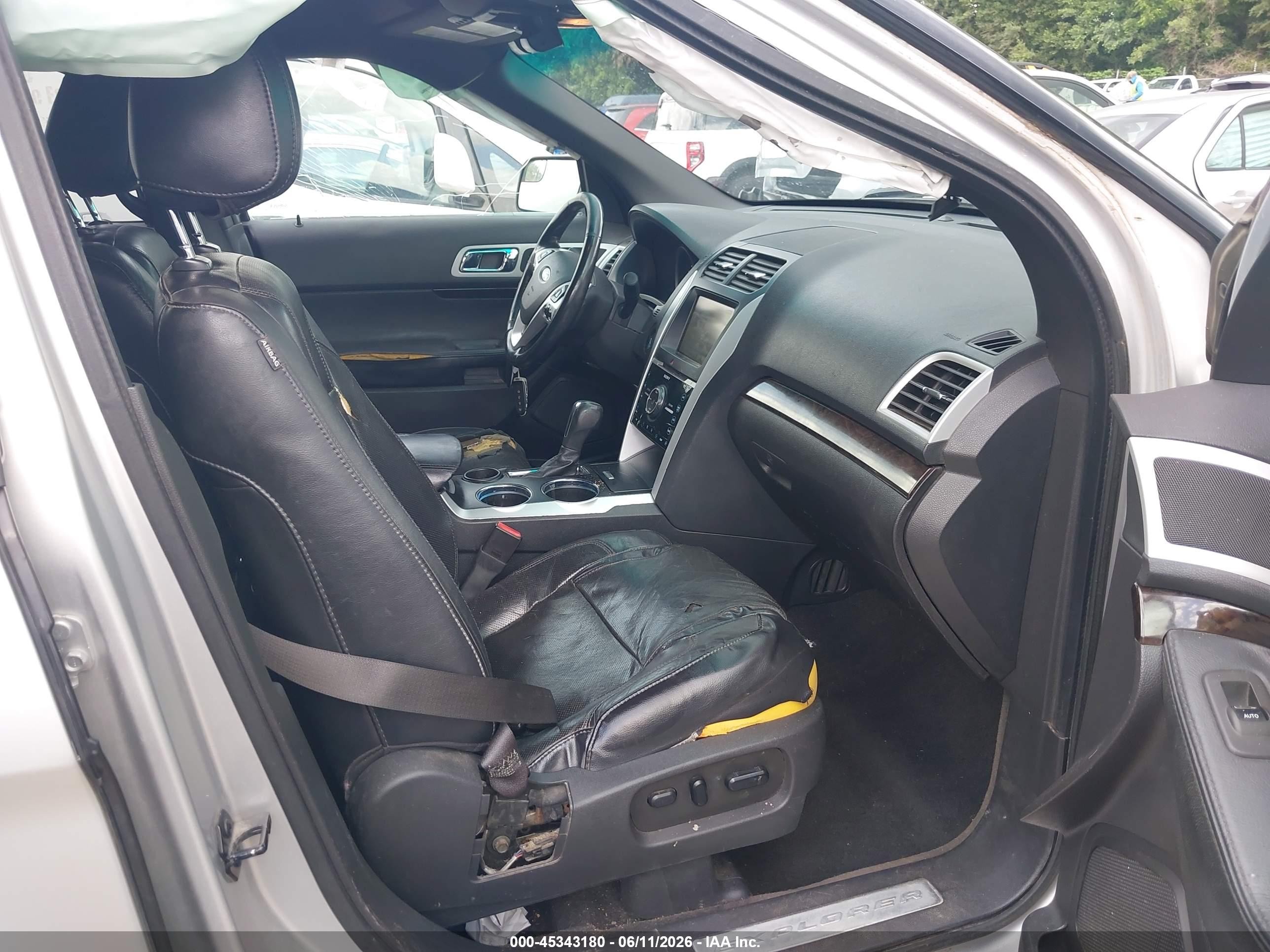 2012 Ford Explorer Limited Silver vin: 1FMHK7F8XCGA95225