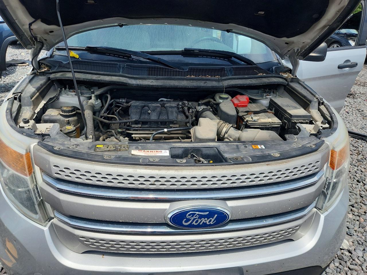 2012 Ford Explorer Silver vin: 1FMHK8B80CGA85539