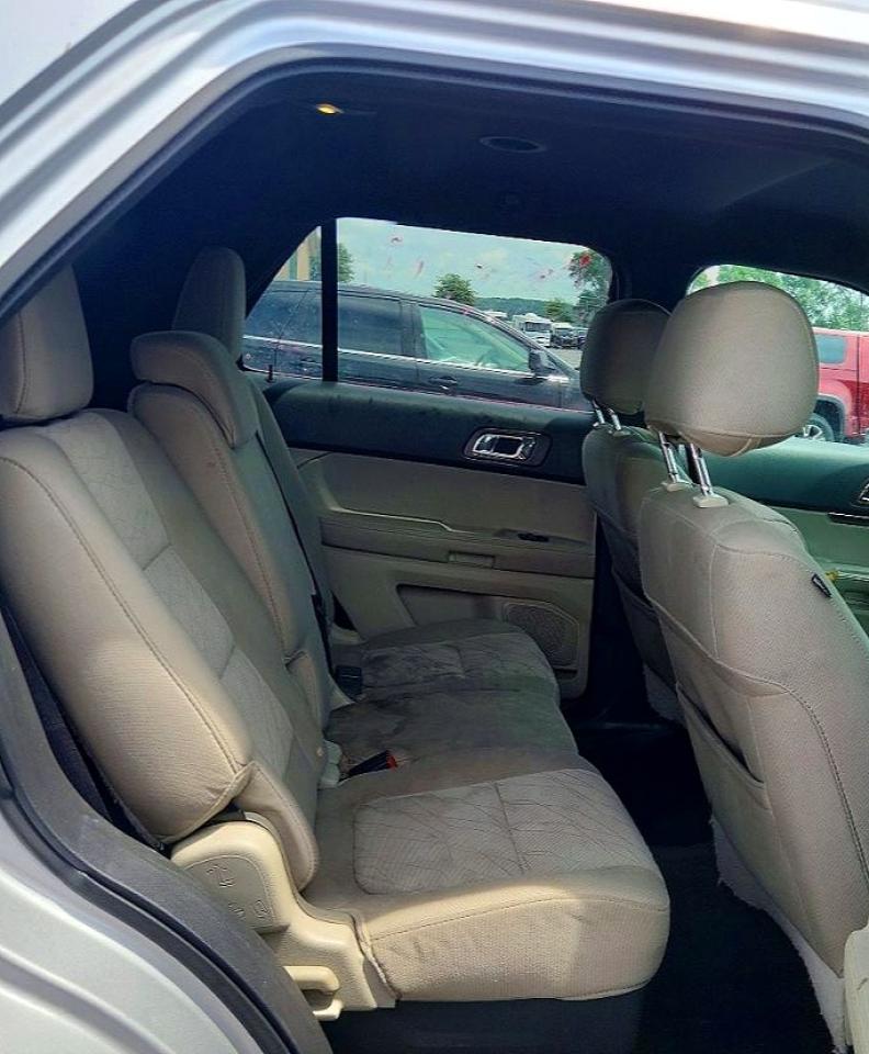 2012 Ford Explorer Silver vin: 1FMHK8B80CGA85539