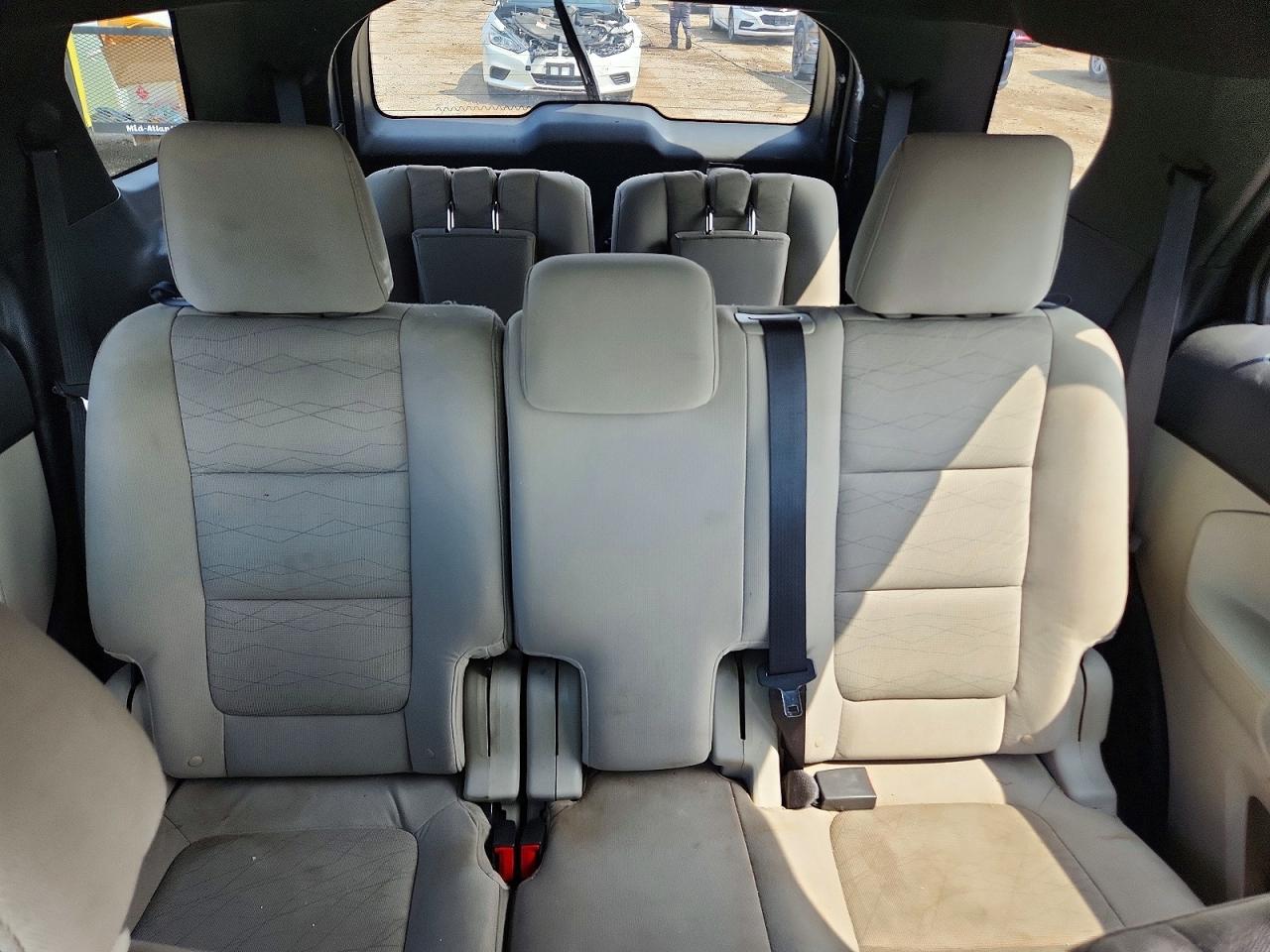 2011 Ford Explorer White vin: 1FMHK8B82BGA53934