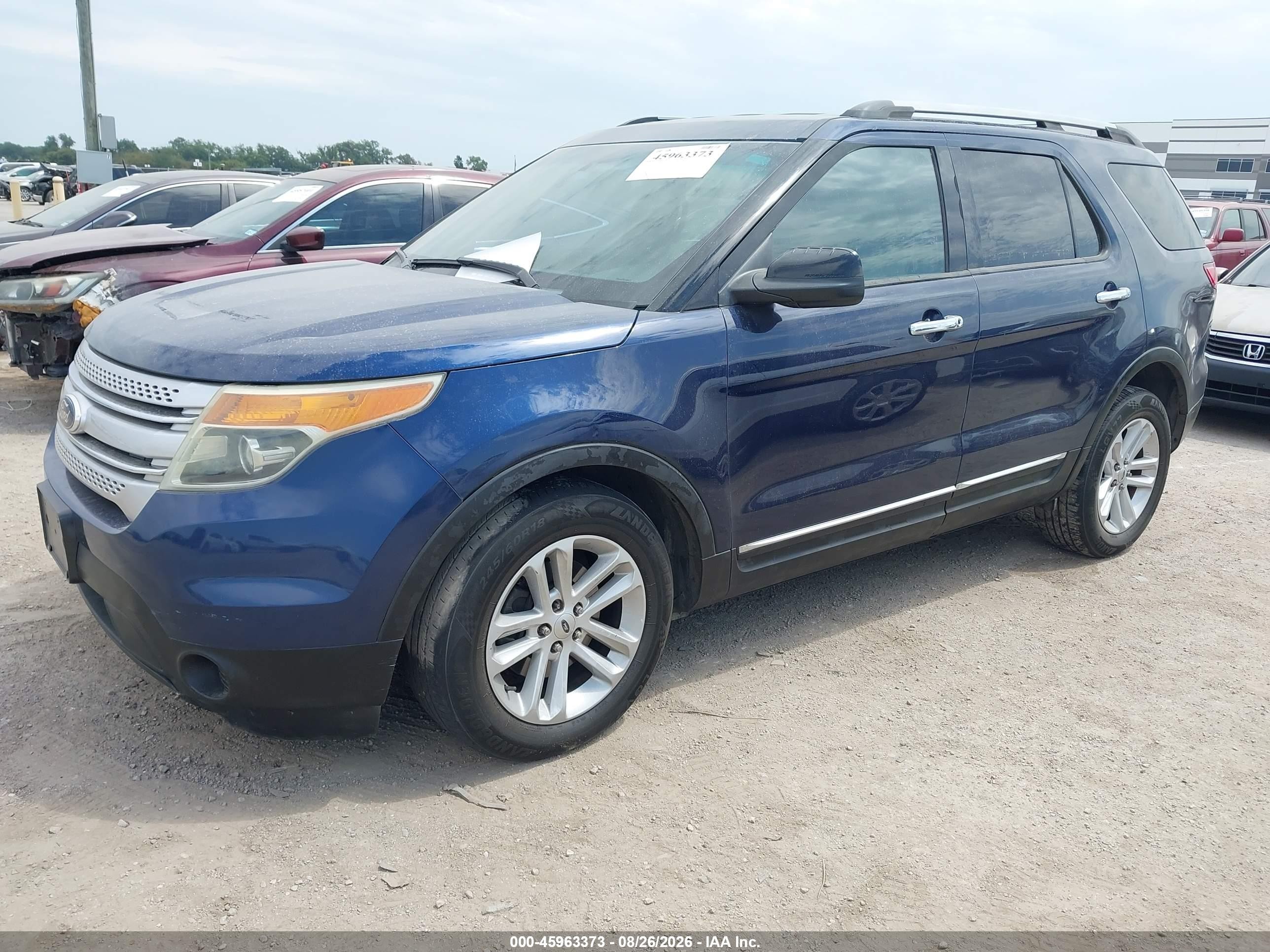 2012 Ford Explorer   Blue vin: 1FMHK8B82CGA27447