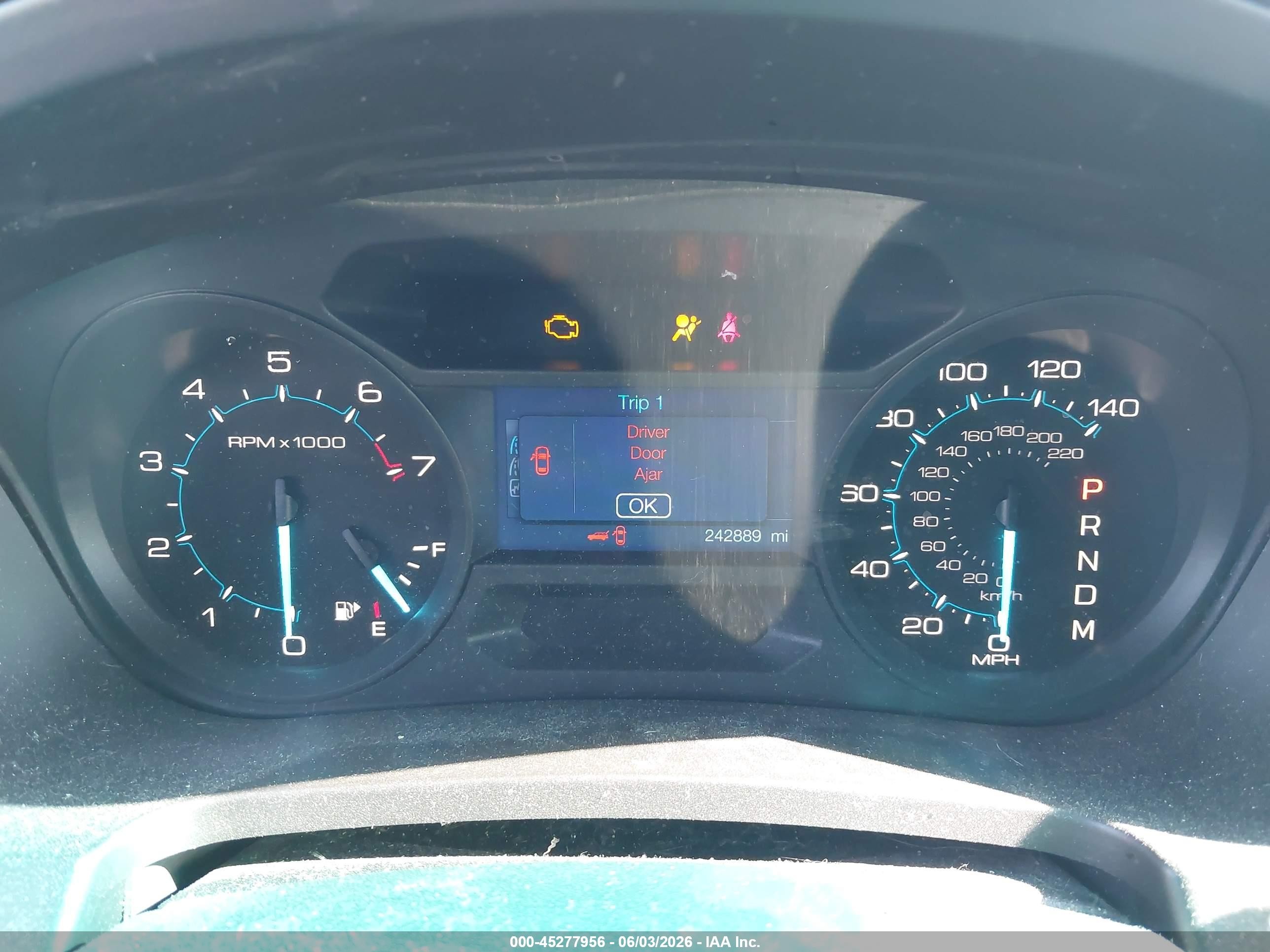 2012 Ford Explorer   Серебряный vin: 1FMHK8B85CGA89358
