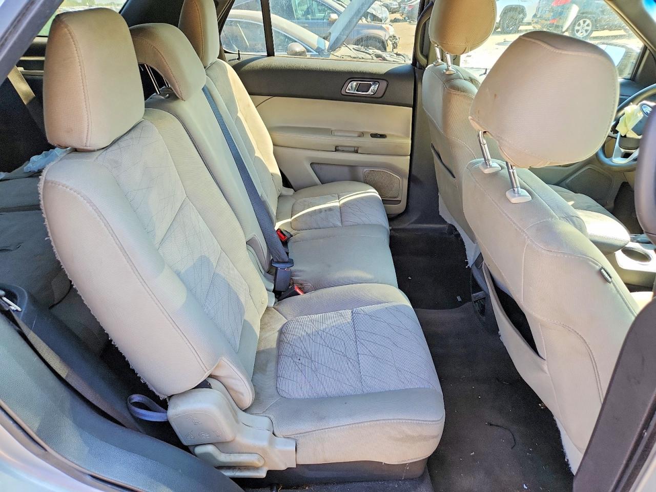 2012 Ford Explorer Silver vin: 1FMHK8B85CGA96455