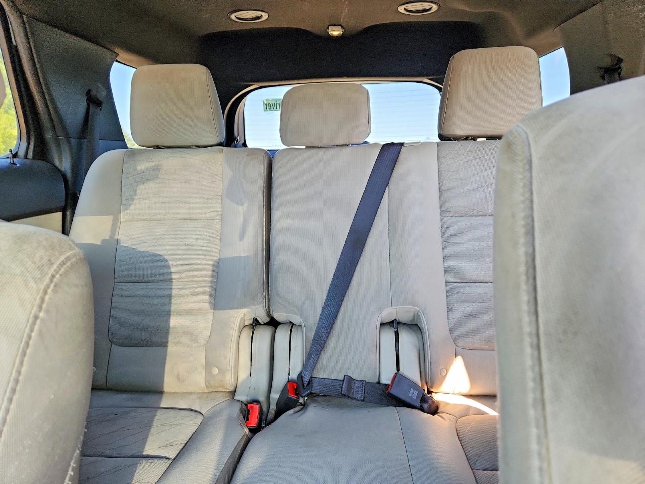2012 Ford Explorer Silver vin: 1FMHK8B85CGA96455