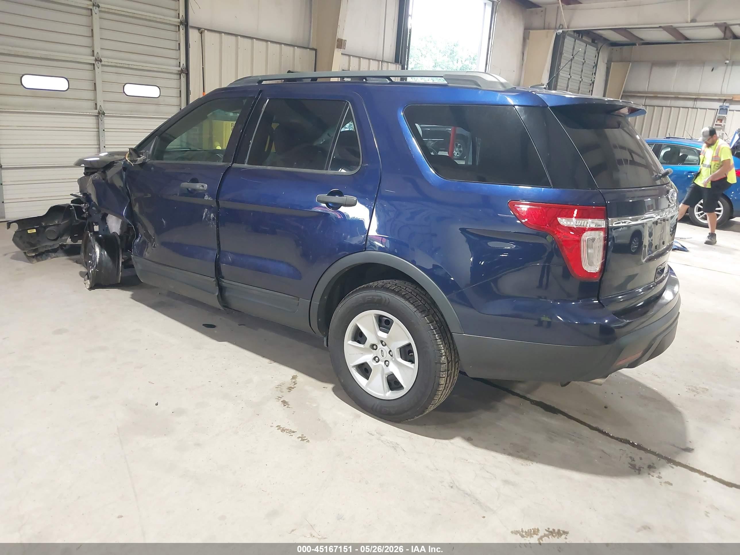 2011 Ford Explorer   Синий vin: 1FMHK8B86BGA47408