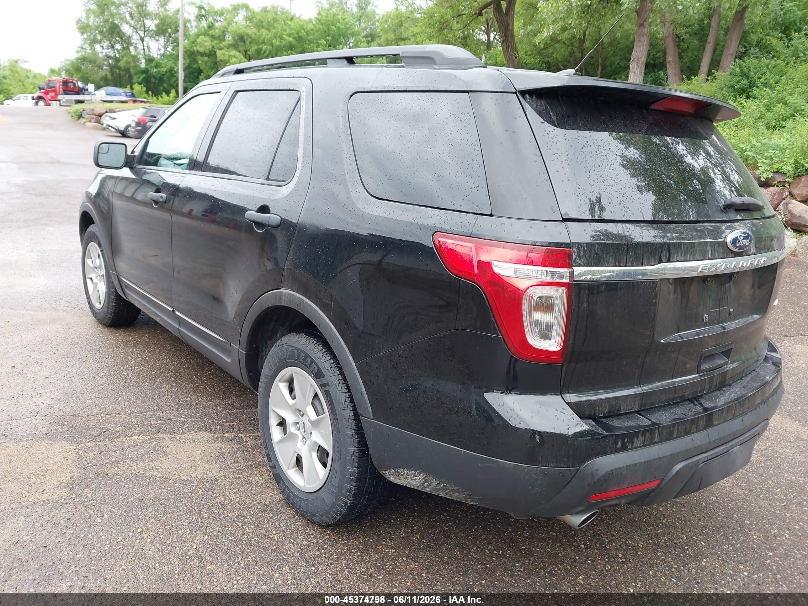 2012 Ford Explorer   Black vin: 1FMHK8B8XCGA21444