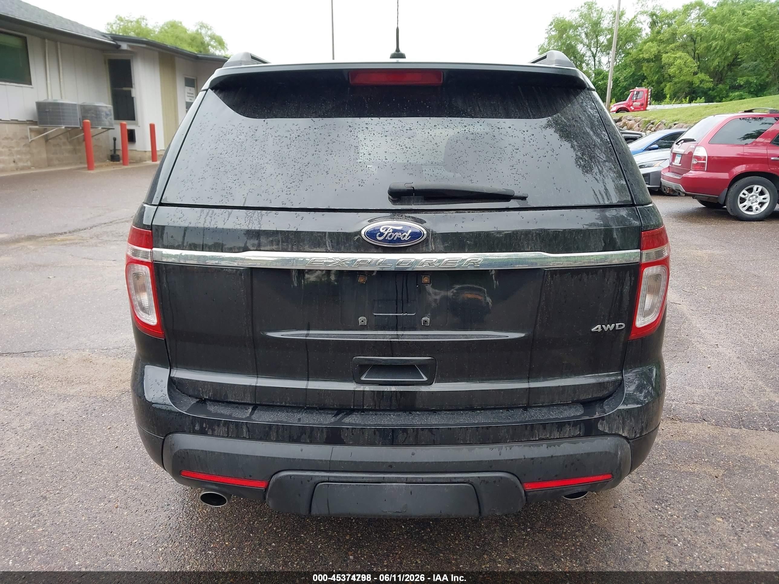 2012 Ford Explorer   Black vin: 1FMHK8B8XCGA21444