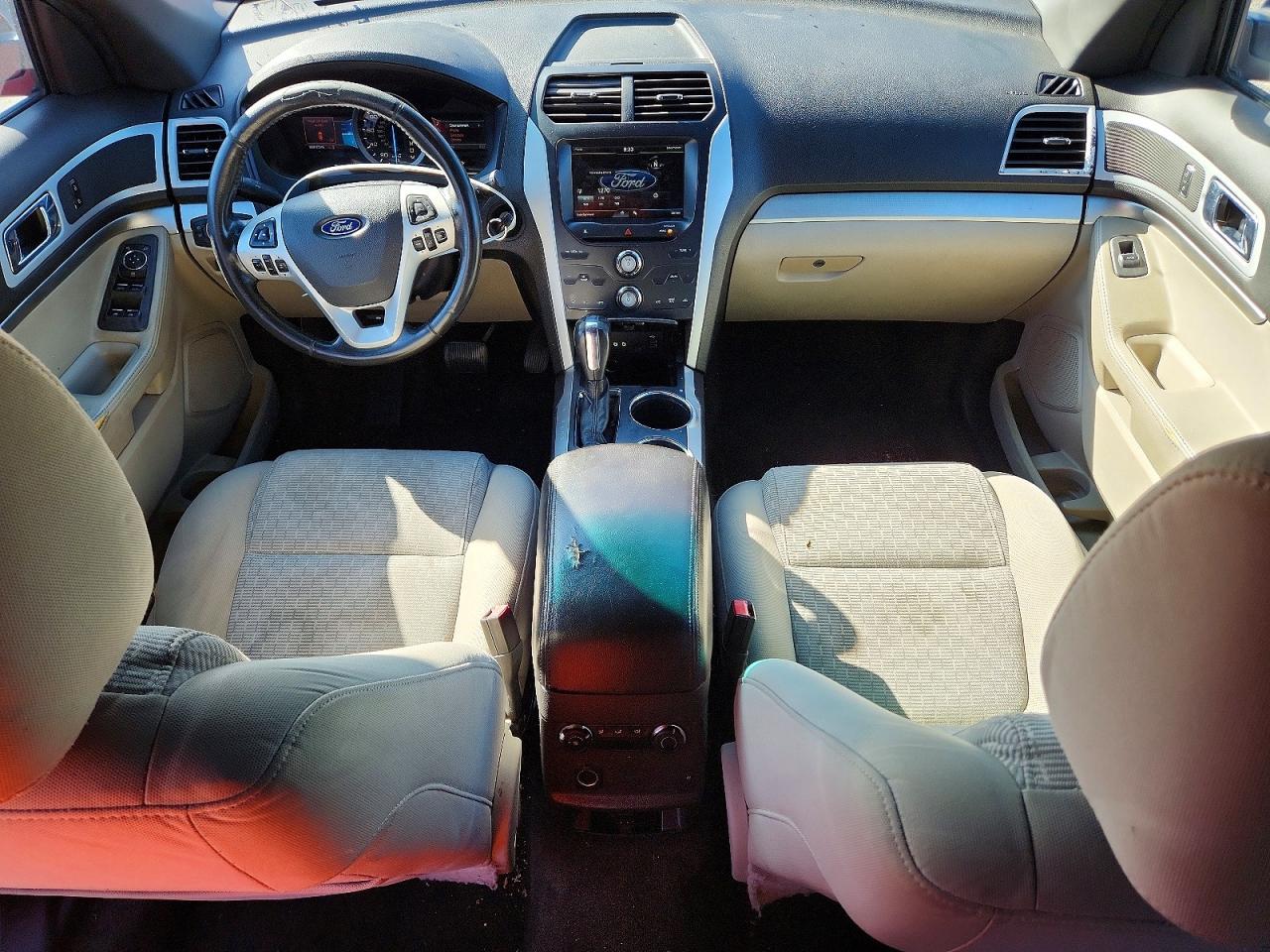 2011 Ford Explorer Xlt Red vin: 1FMHK8D80BGA00453