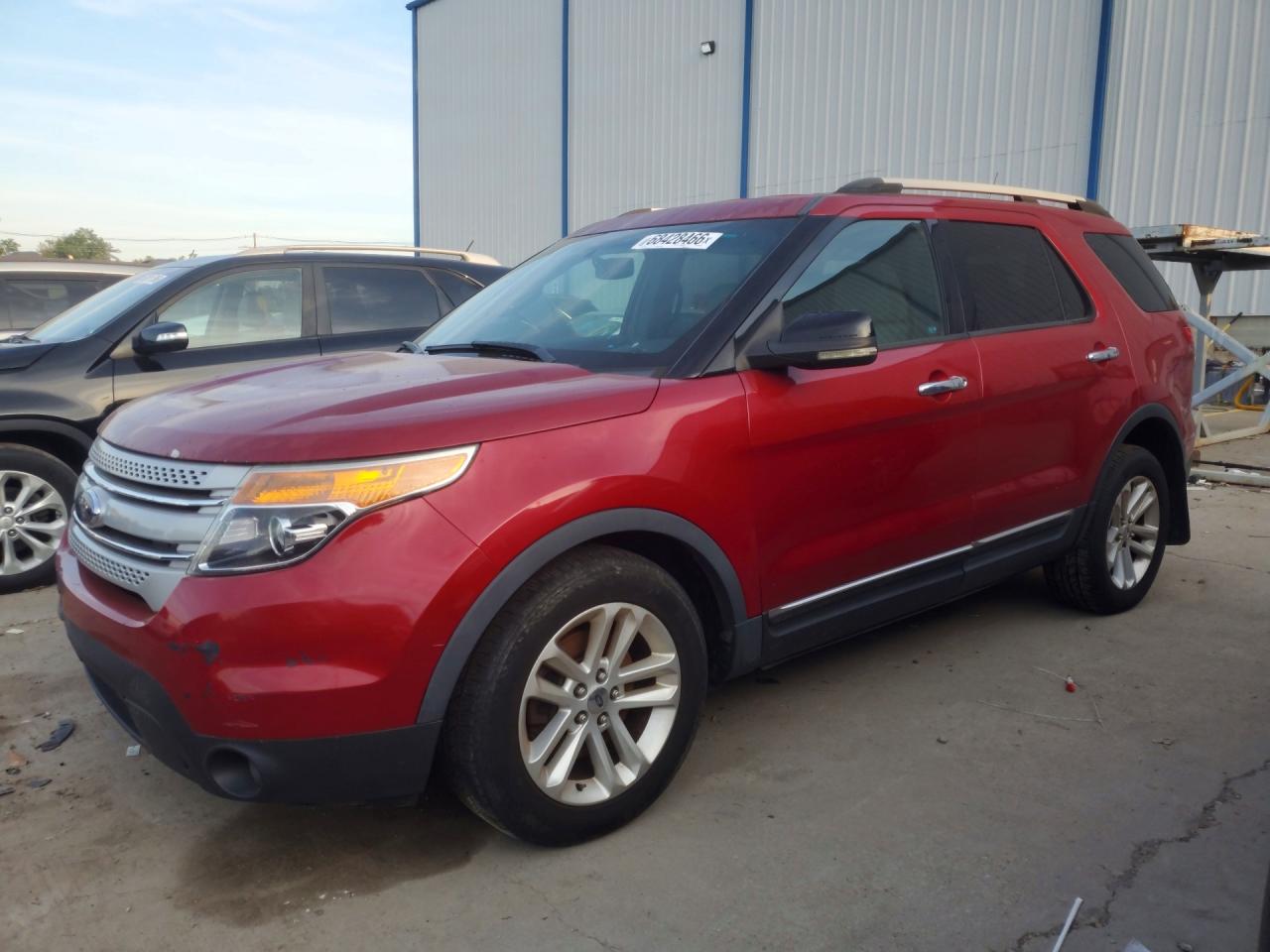 2011 Ford Explorer Xlt Red vin: 1FMHK8D80BGA00453