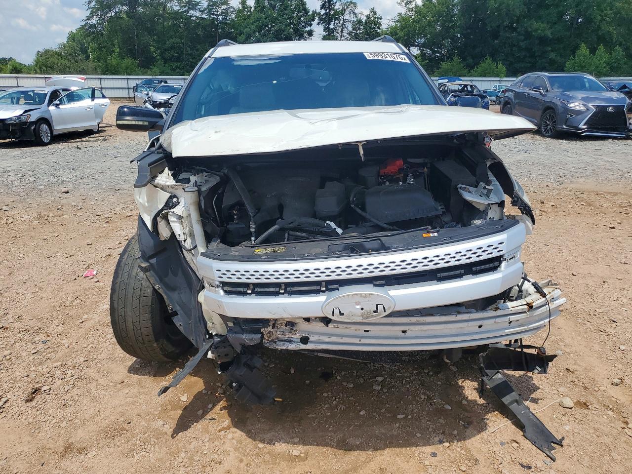 2011 Ford Explorer Xlt White vin: 1FMHK8D80BGA08634