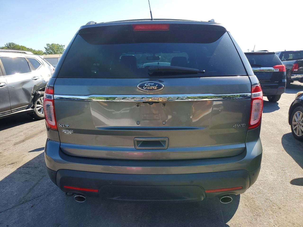 2011 Ford Explorer Xlt Gray vin: 1FMHK8D80BGA13736