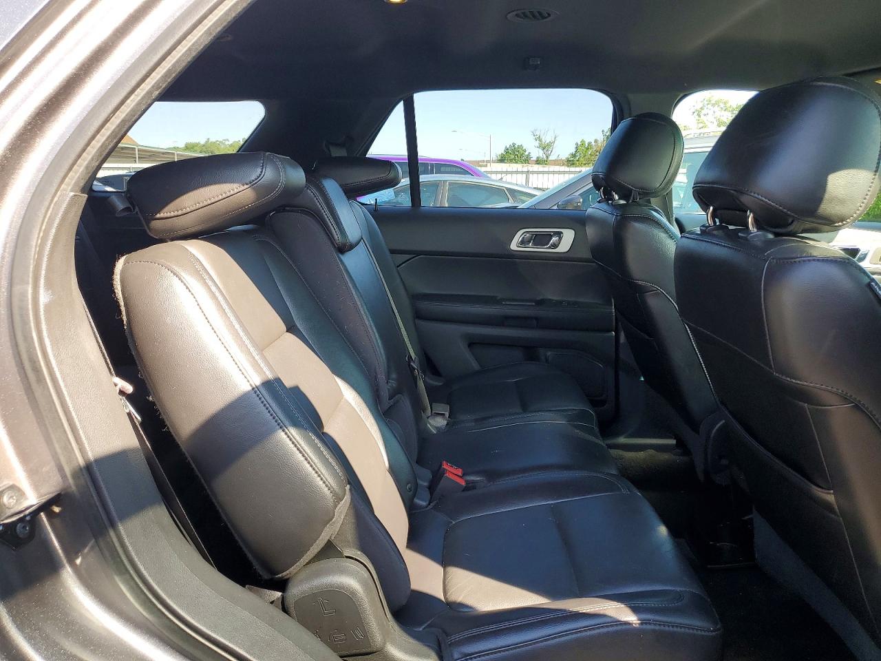 2011 Ford Explorer Xlt Gray vin: 1FMHK8D80BGA13736