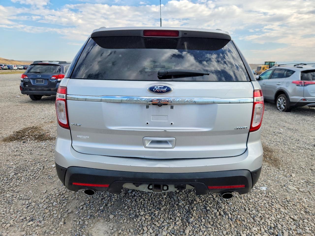 2011 Ford Explorer Xlt Silver vin: 1FMHK8D80BGA27622
