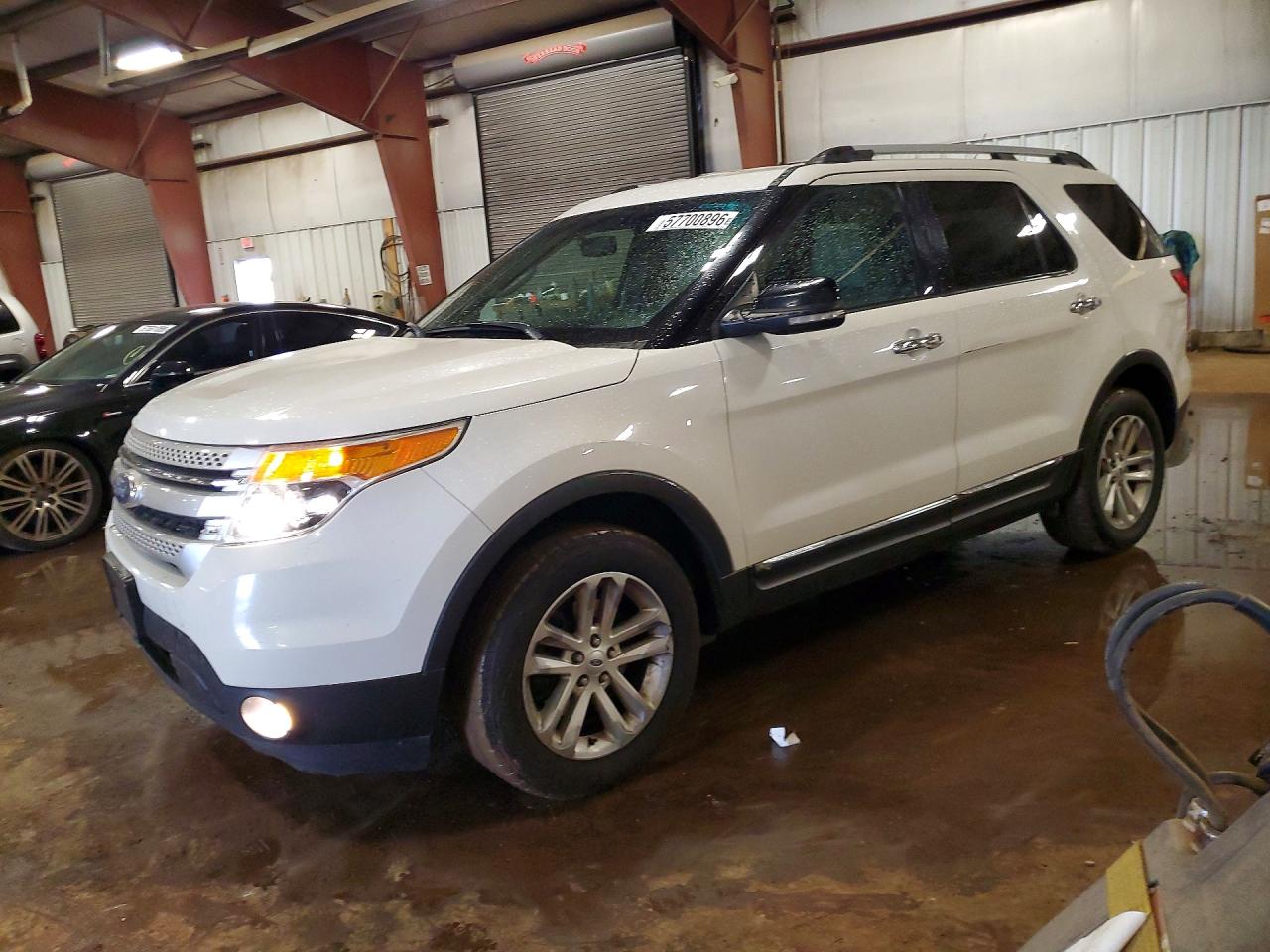 2012 Ford Explorer Xlt White vin: 1FMHK8D80CGA05847
