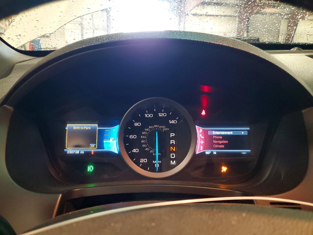 2012 Ford Explorer Xlt White vin: 1FMHK8D80CGA05847