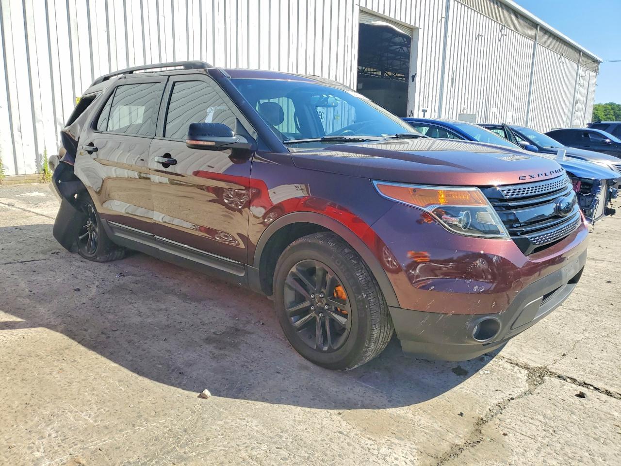 2012 Ford Explorer Xlt Burgundy vin: 1FMHK8D80CGA09588