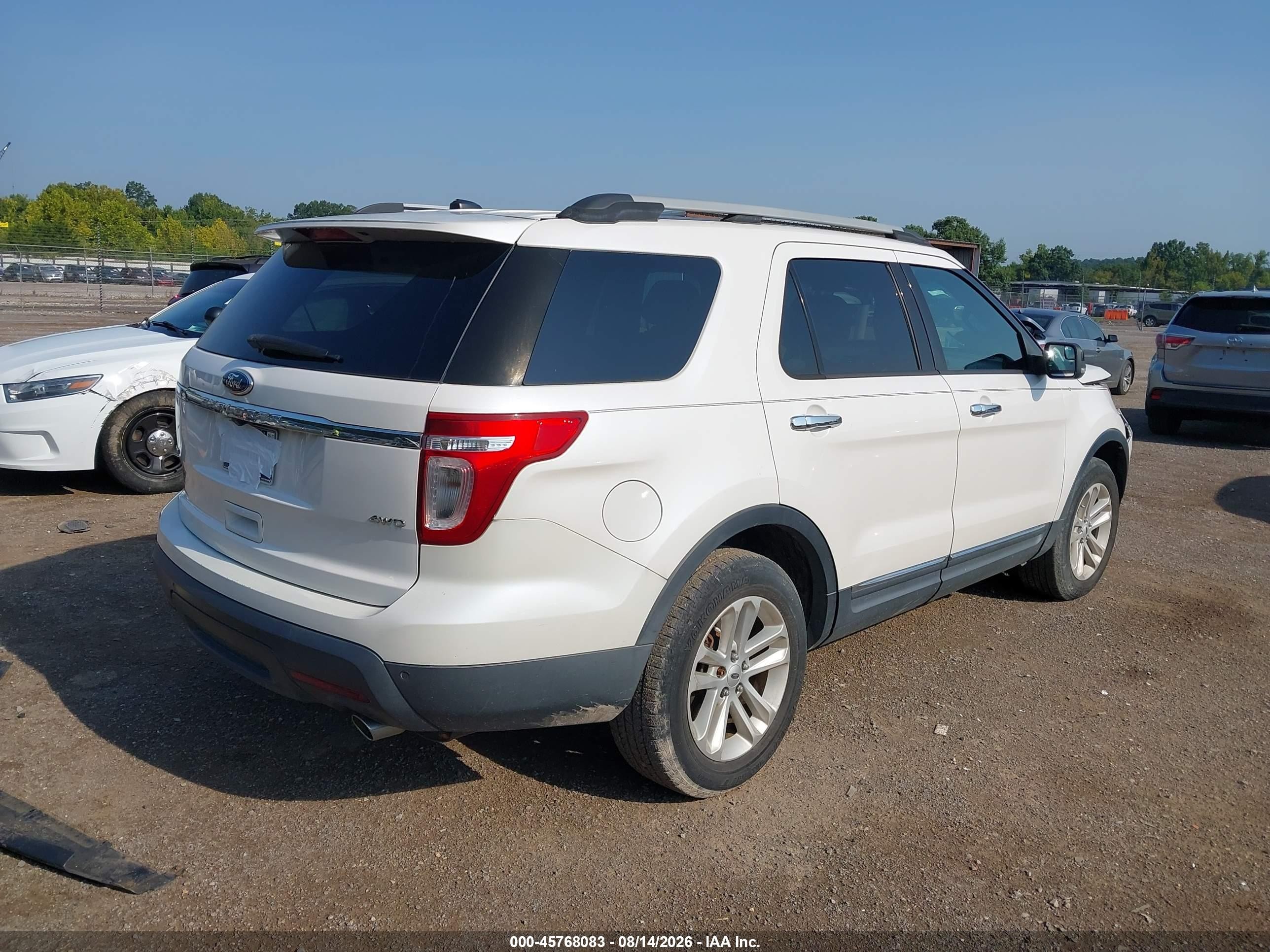 2012 Ford Explorer Xlt Белый vin: 1FMHK8D80CGA11048