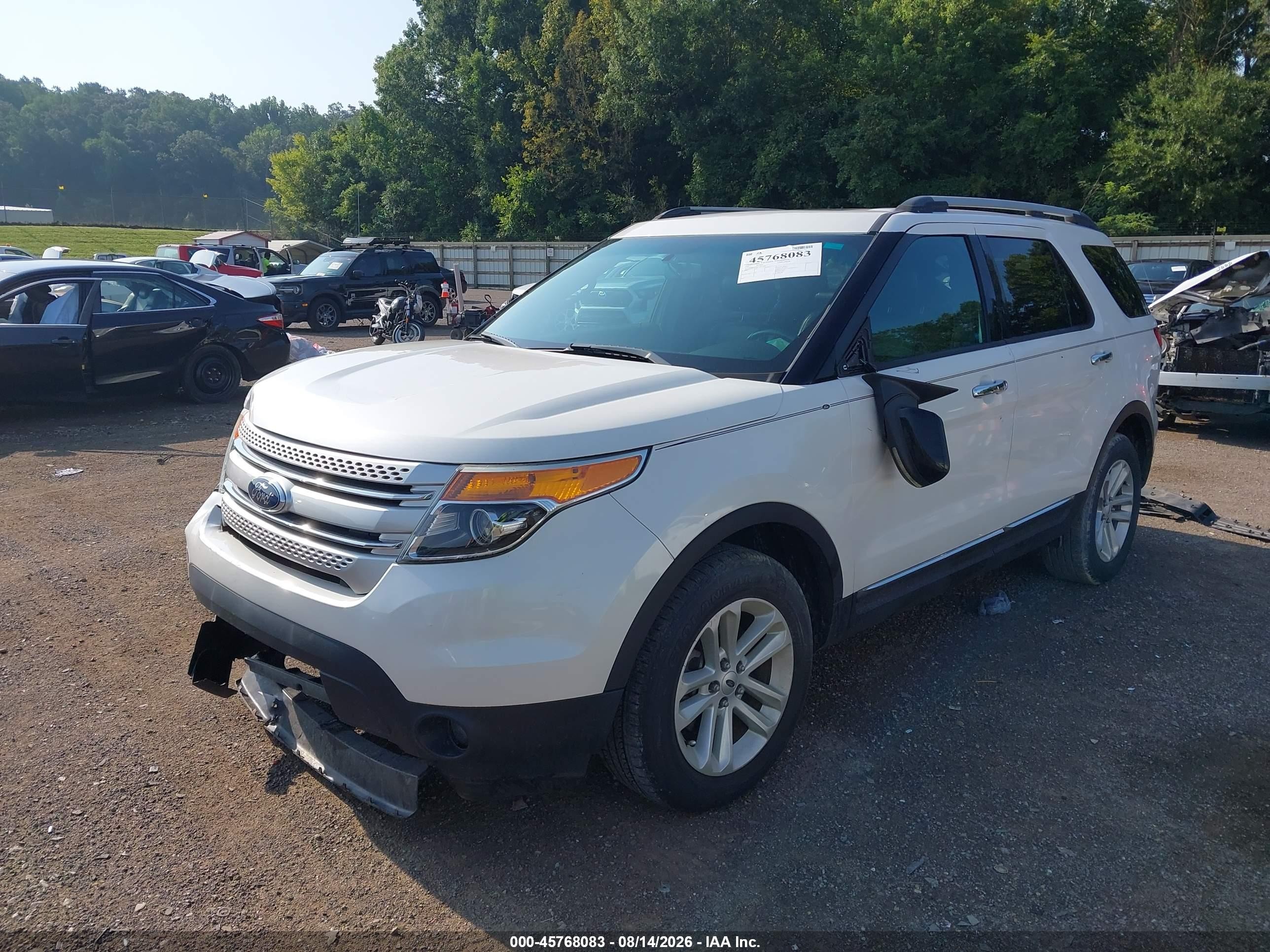2012 Ford Explorer Xlt Белый vin: 1FMHK8D80CGA11048
