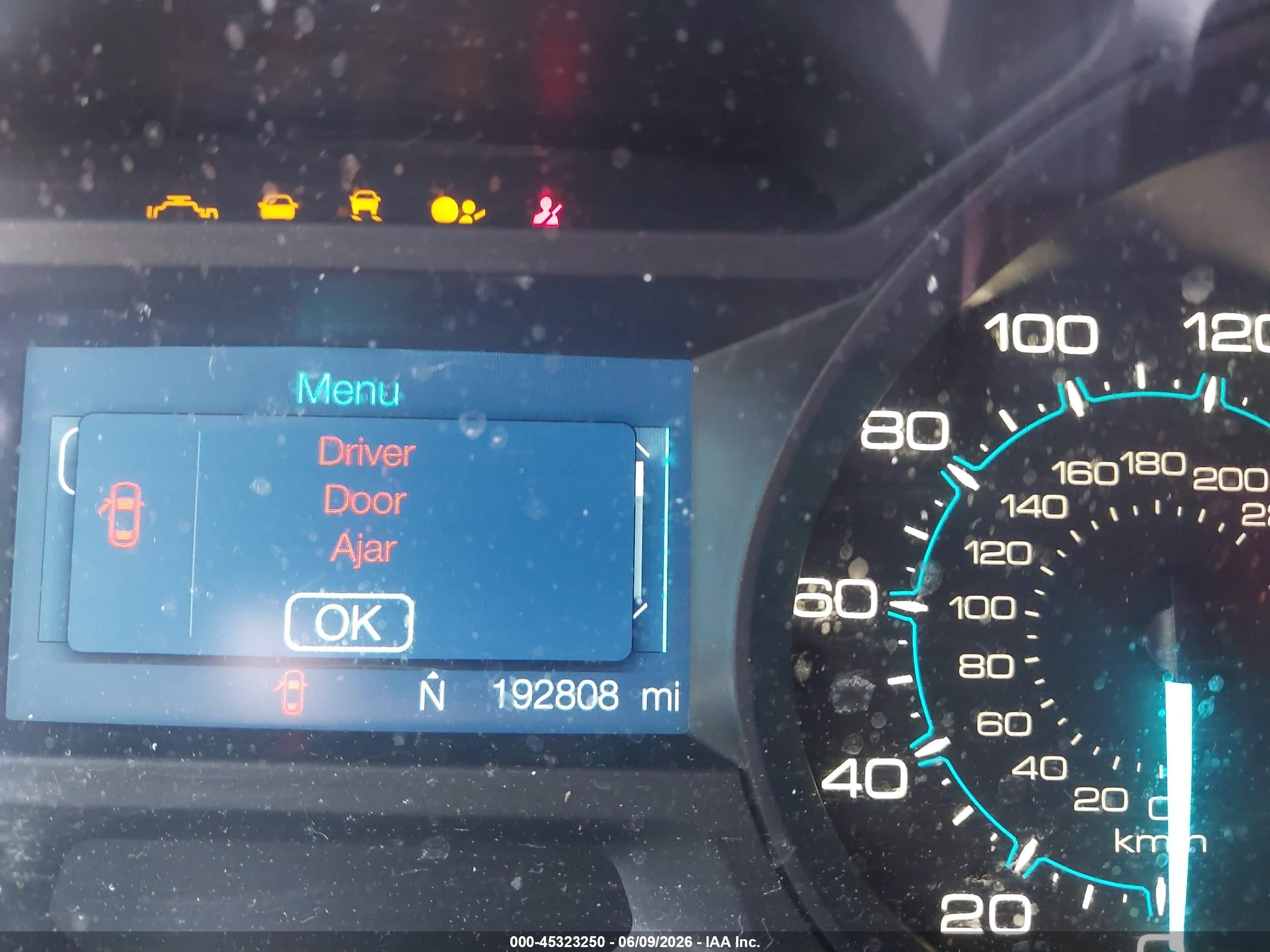 2012 Ford Explorer Xlt White vin: 1FMHK8D80CGA70438