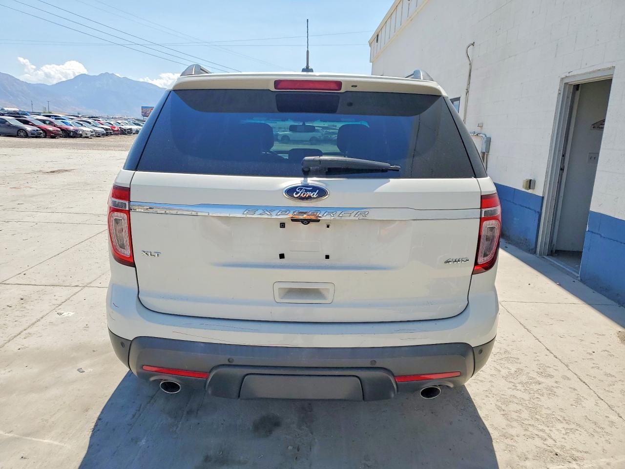 2012 Ford Explorer Xlt Белый vin: 1FMHK8D80CGA83643
