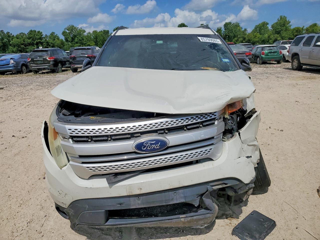 2012 Ford Explorer Xlt White vin: 1FMHK8D80CGA85389