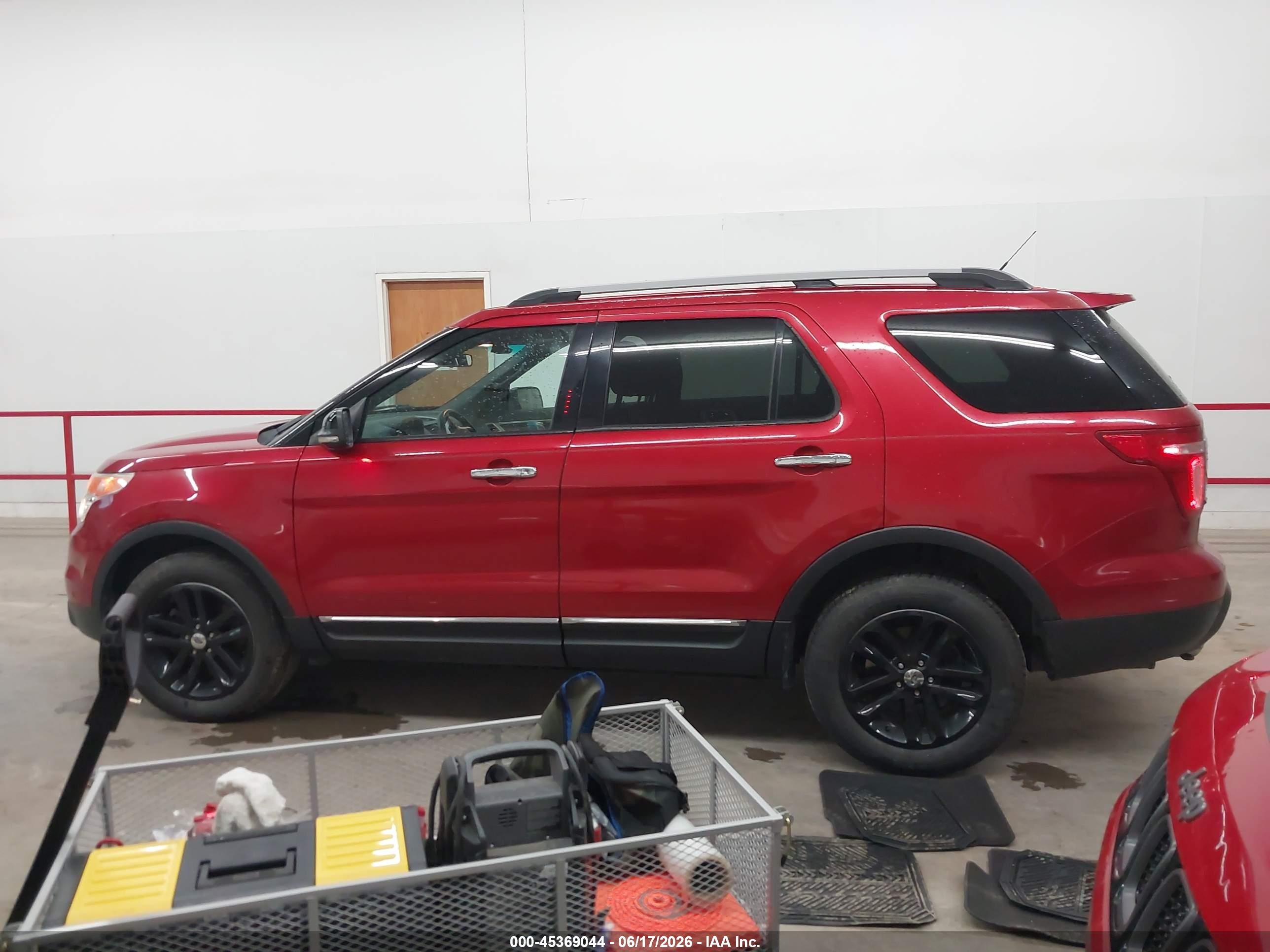 2011 Ford Explorer Xlt Красный vin: 1FMHK8D81BGA59916