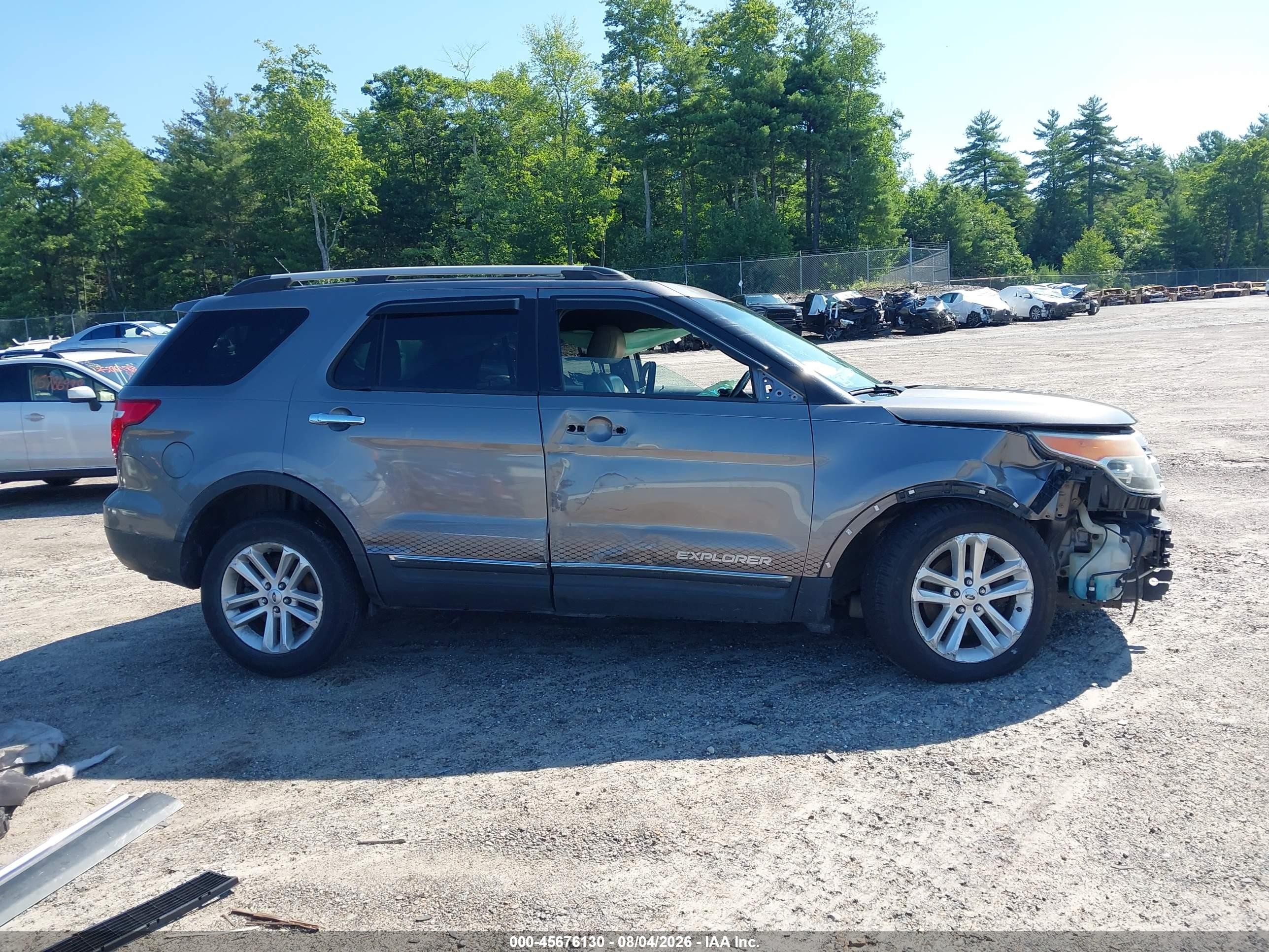 2012 Ford Explorer Xlt Gray vin: 1FMHK8D81CGA18638