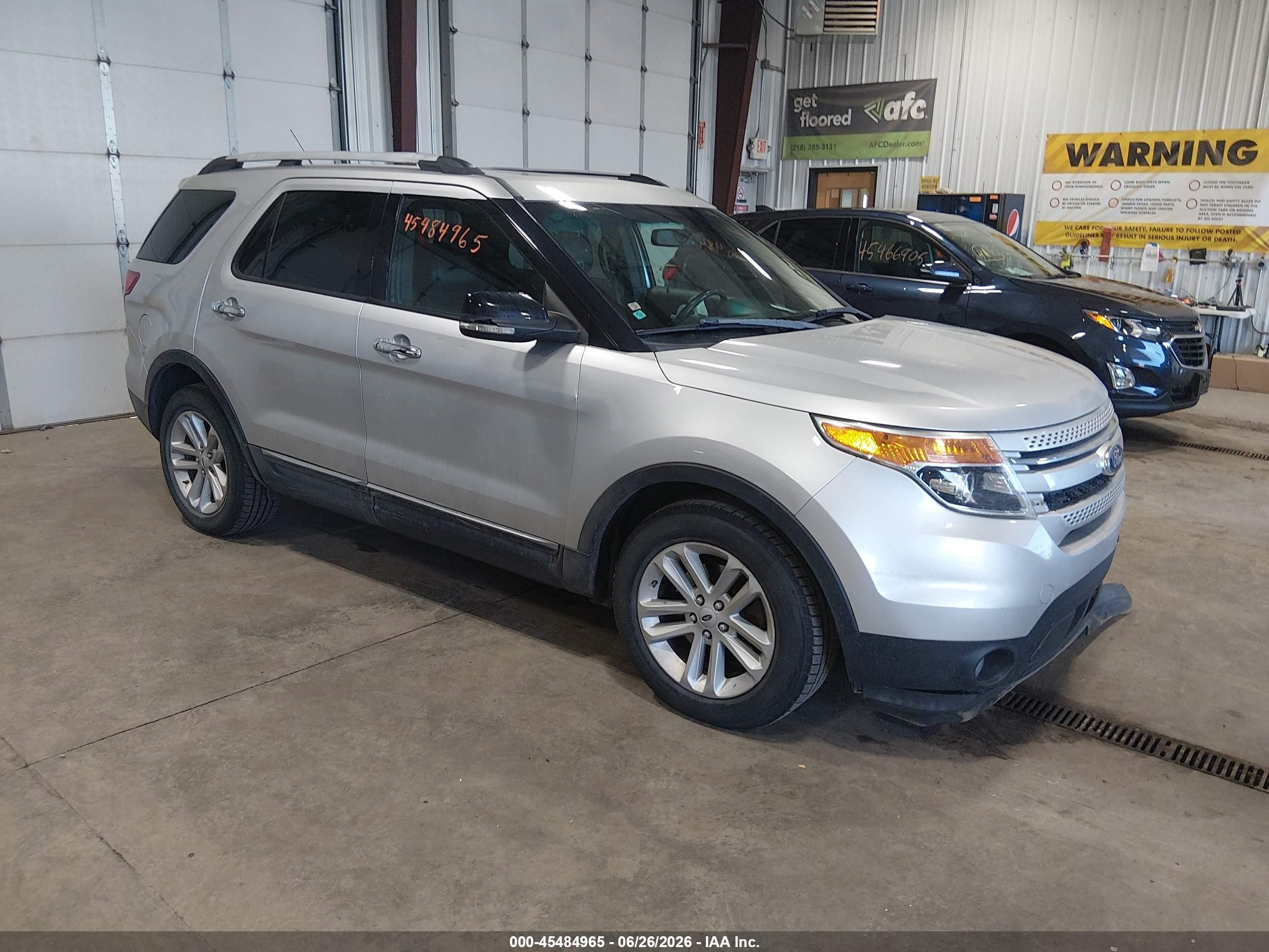 2012 Ford Explorer Xlt Silver vin: 1FMHK8D81CGA47699
