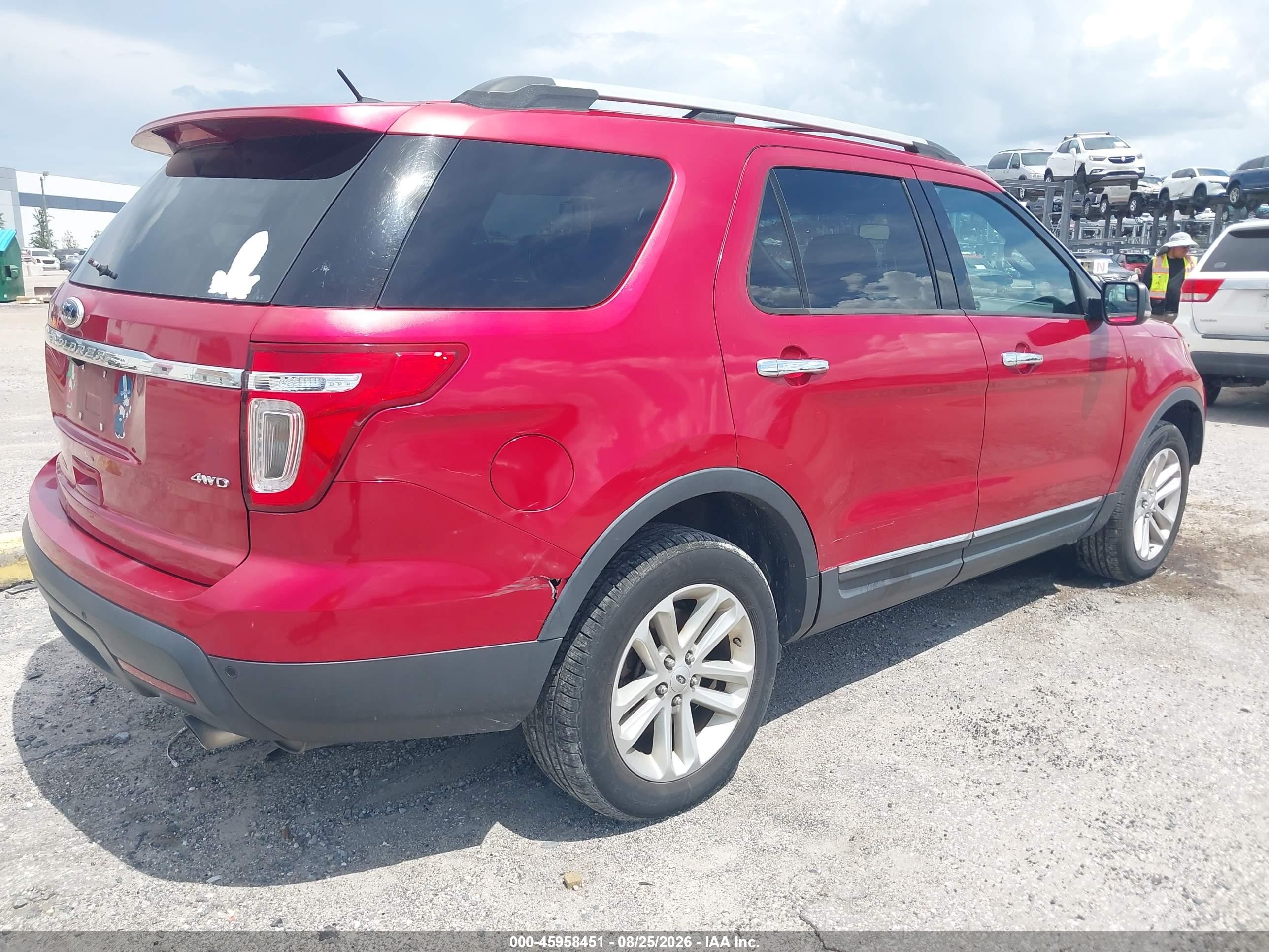 2012 Ford Explorer Xlt Red vin: 1FMHK8D81CGA92772
