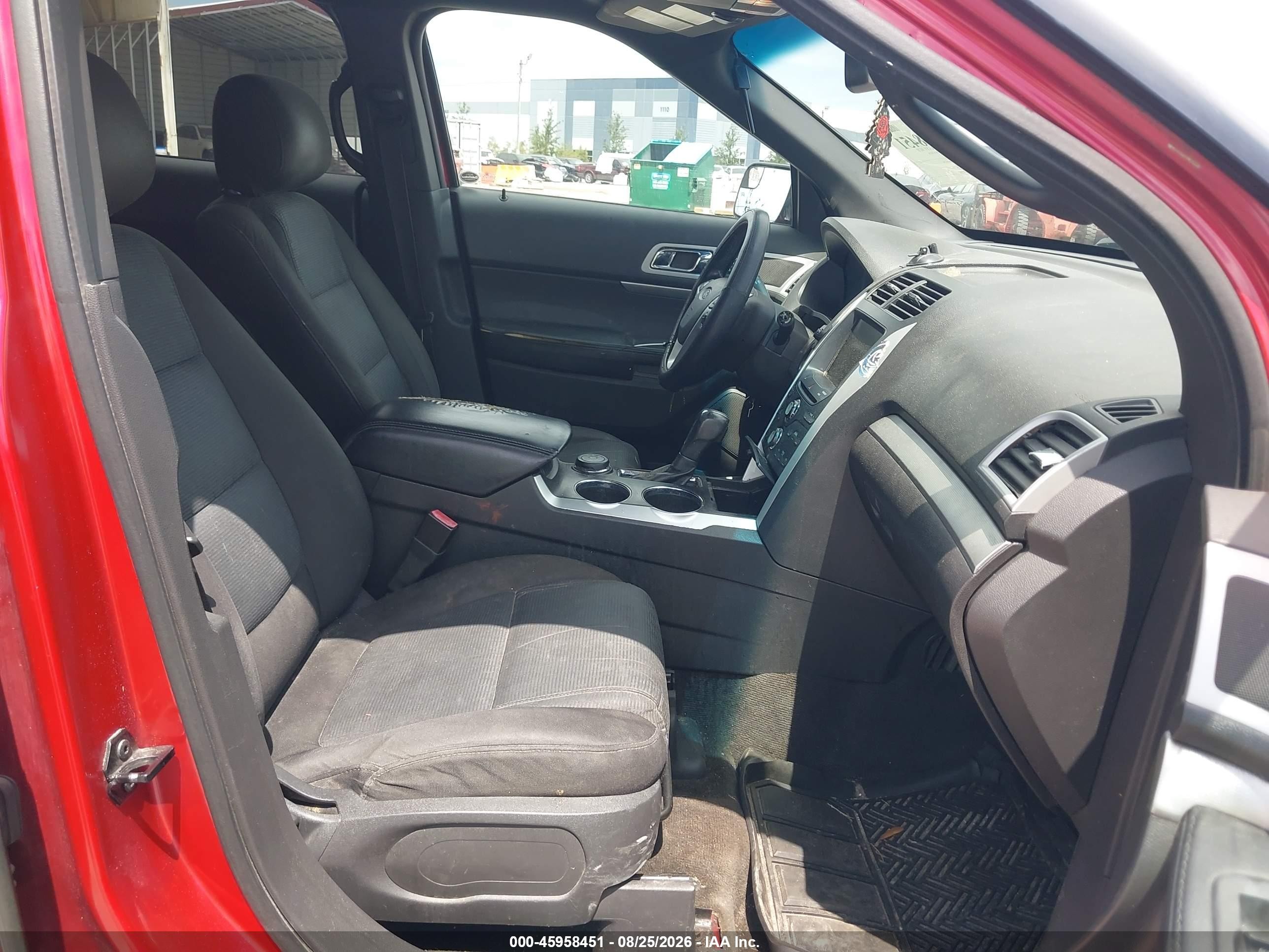 2012 Ford Explorer Xlt Red vin: 1FMHK8D81CGA92772