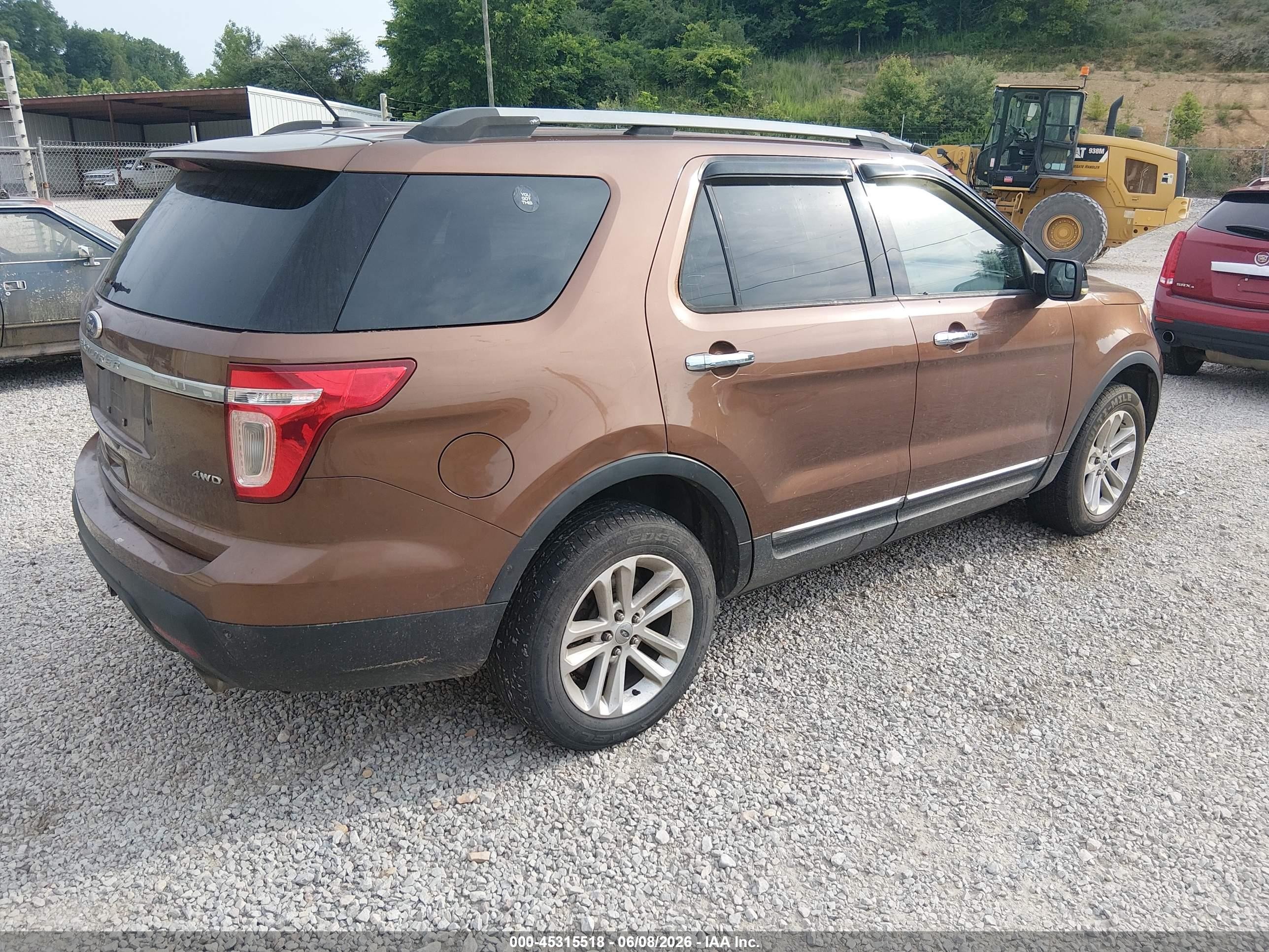 2011 Ford Explorer Xlt Brown vin: 1FMHK8D82BGA02091