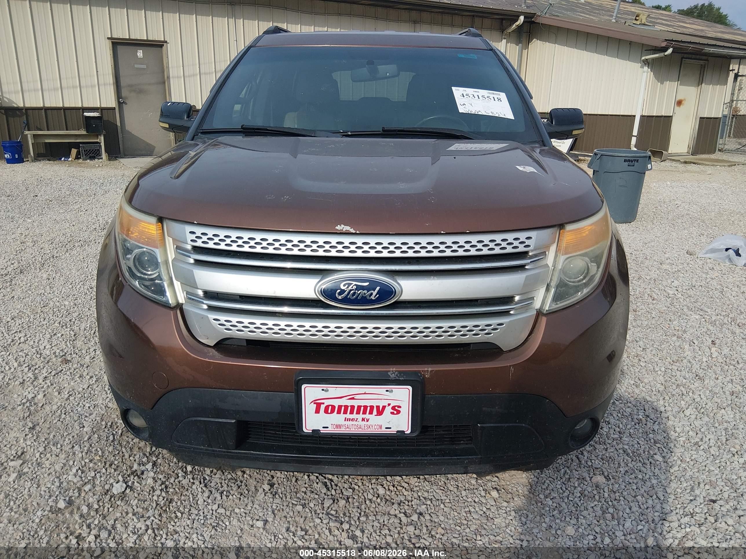 2011 Ford Explorer Xlt Brown vin: 1FMHK8D82BGA02091