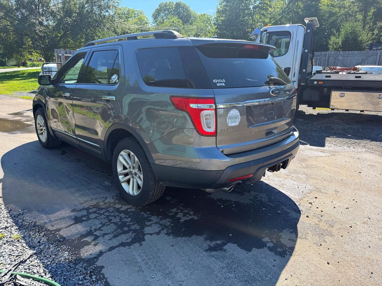 2011 Ford Explorer Xlt Серый vin: 1FMHK8D82BGA24057