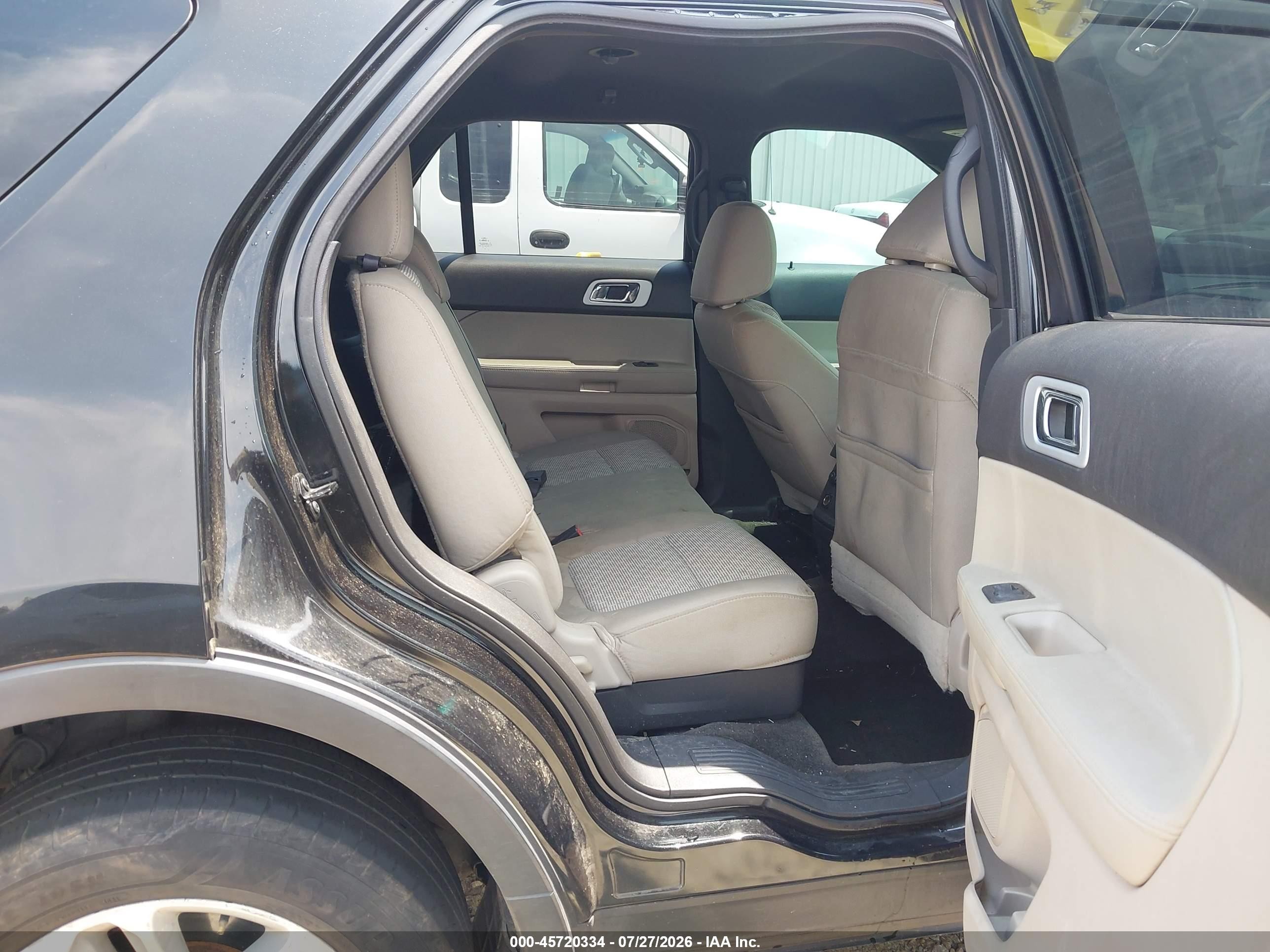 2011 Ford Explorer Xlt Black vin: 1FMHK8D82BGA48908