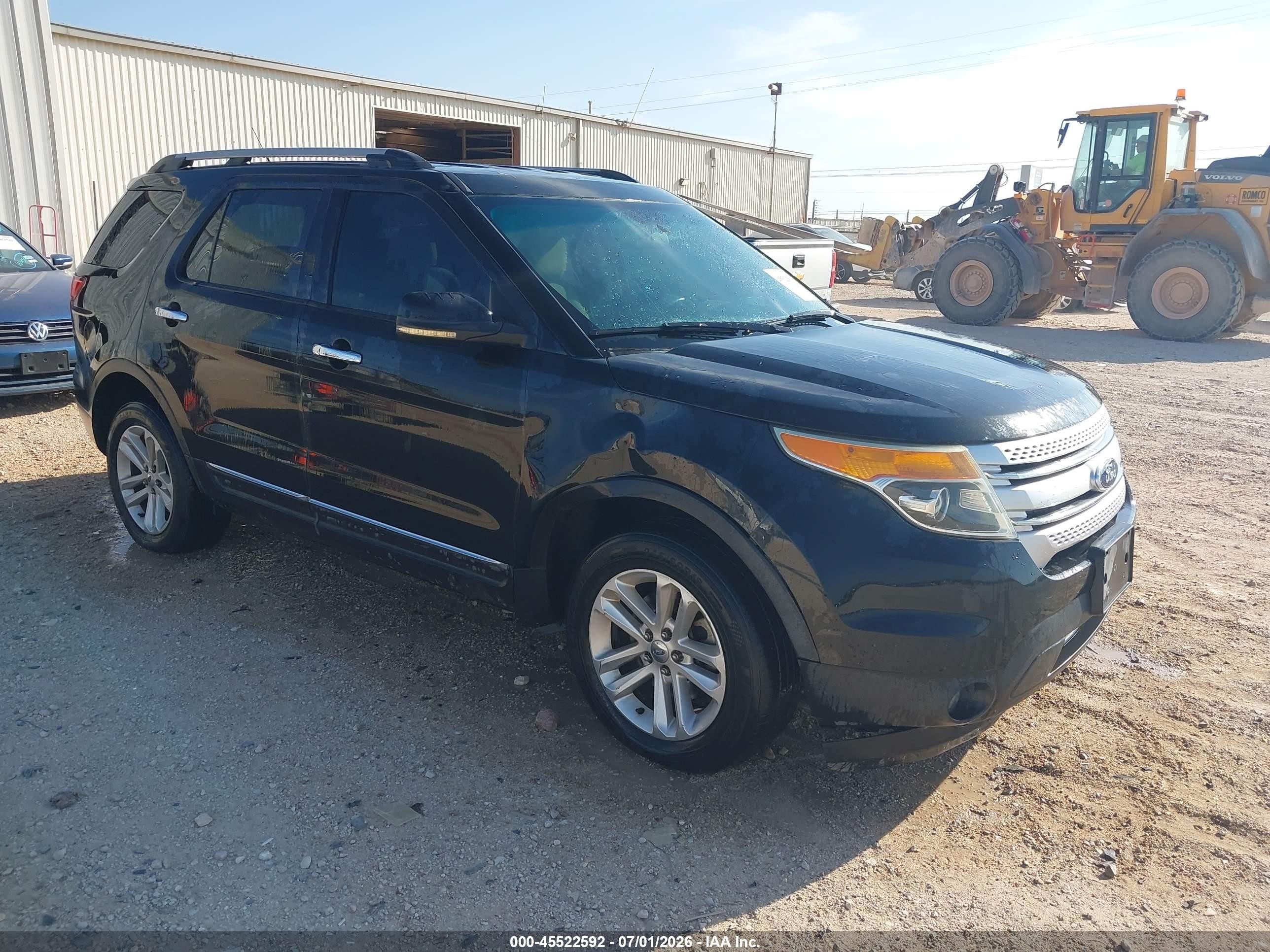 2011 Ford Explorer Xlt Black vin: 1FMHK8D82BGA66311