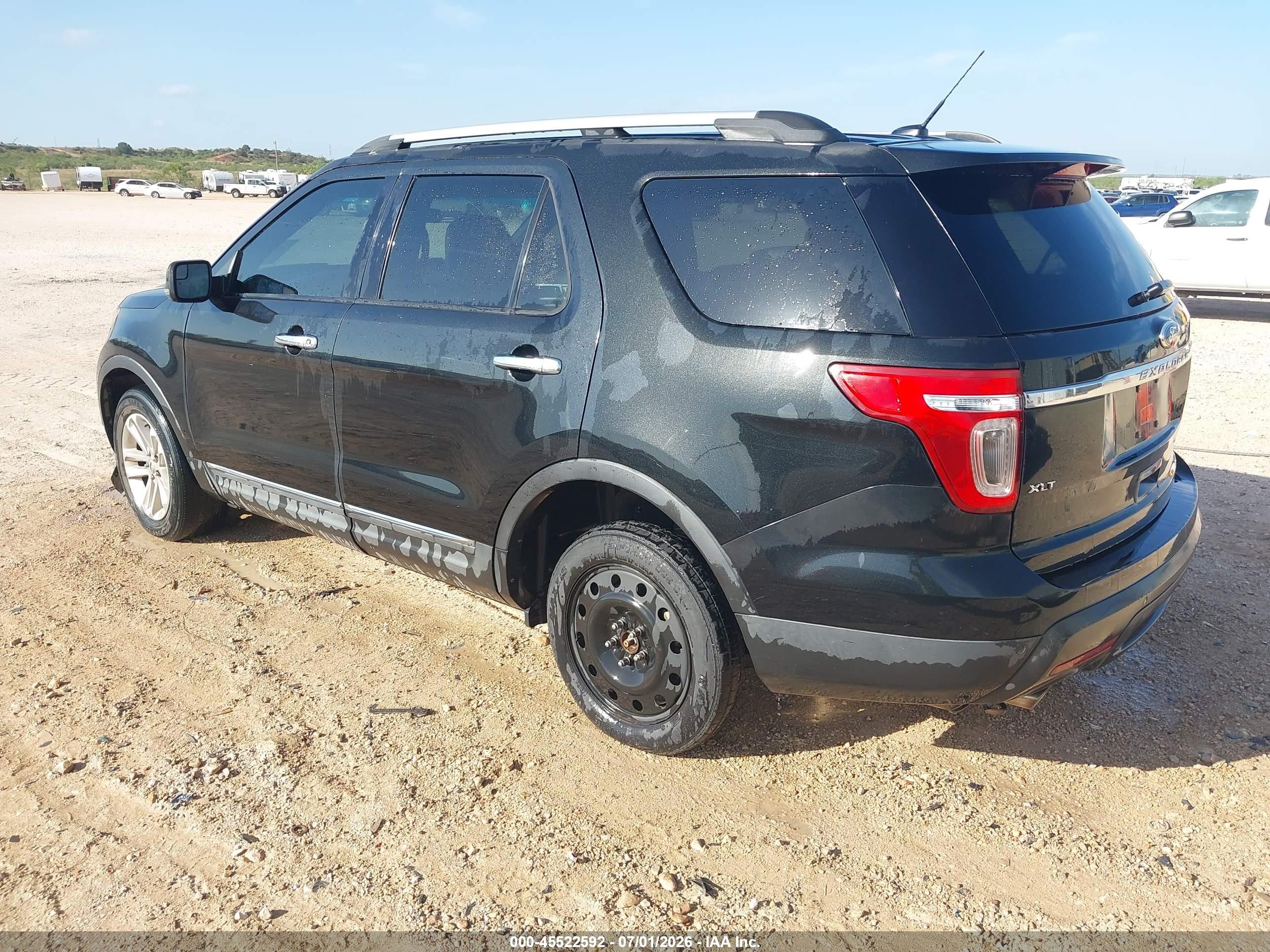 2011 Ford Explorer Xlt Черный vin: 1FMHK8D82BGA66311