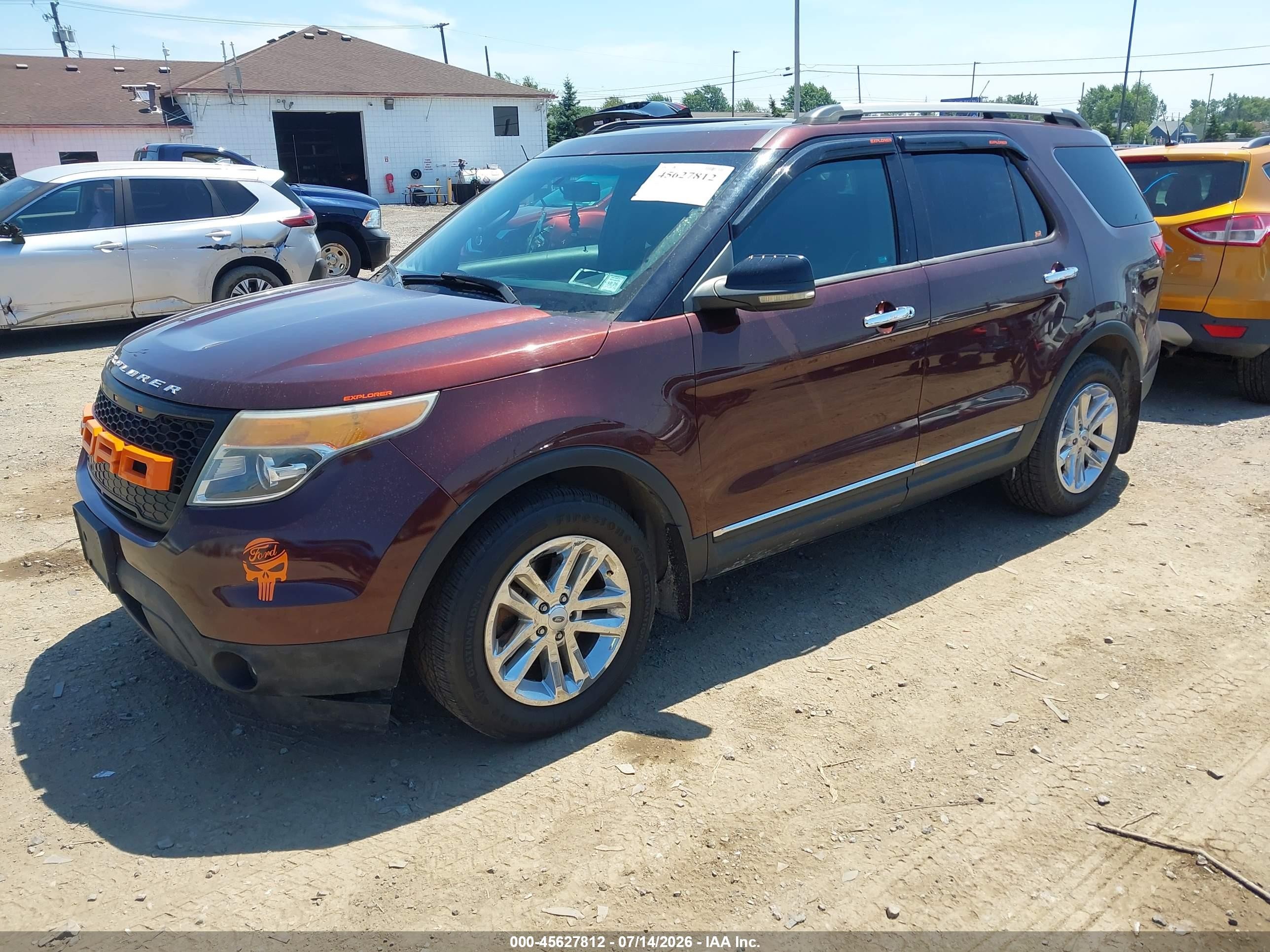 2012 Ford Explorer Xlt Burgundy vin: 1FMHK8D82CGA19815