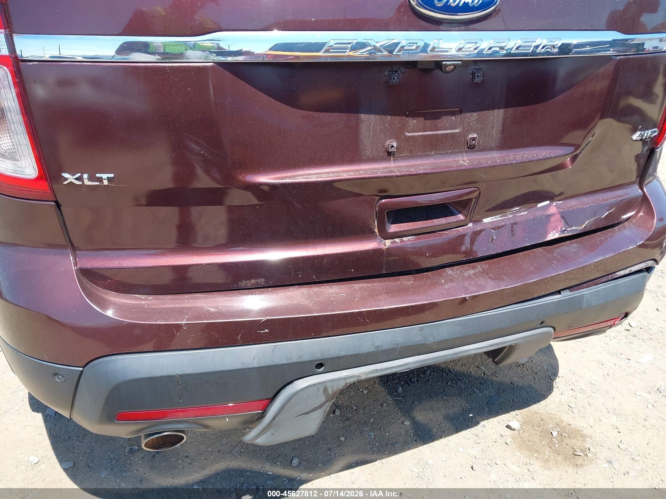 2012 Ford Explorer Xlt Burgundy vin: 1FMHK8D82CGA19815
