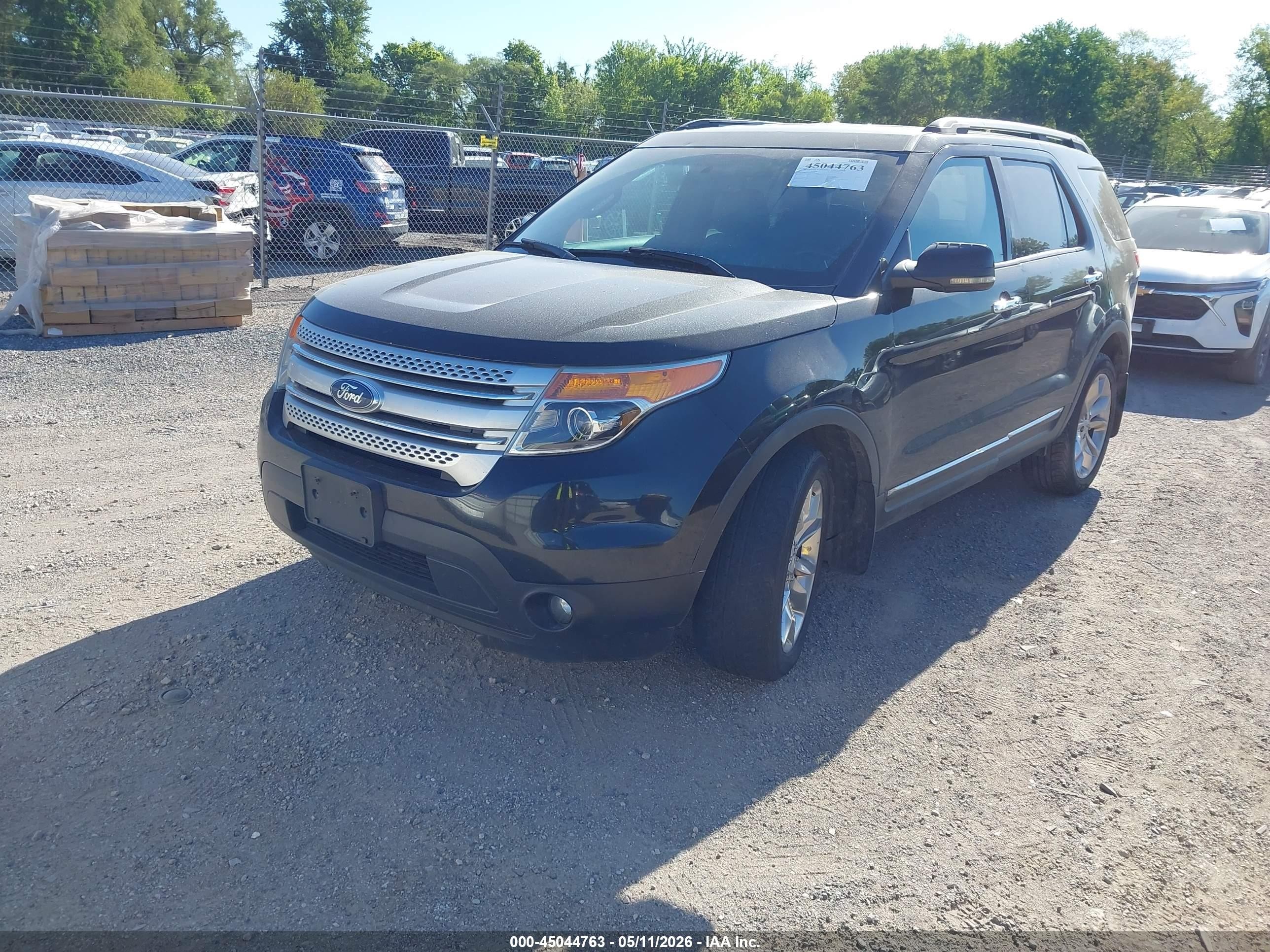 2012 Ford Explorer Xlt Черный vin: 1FMHK8D82CGA92120
