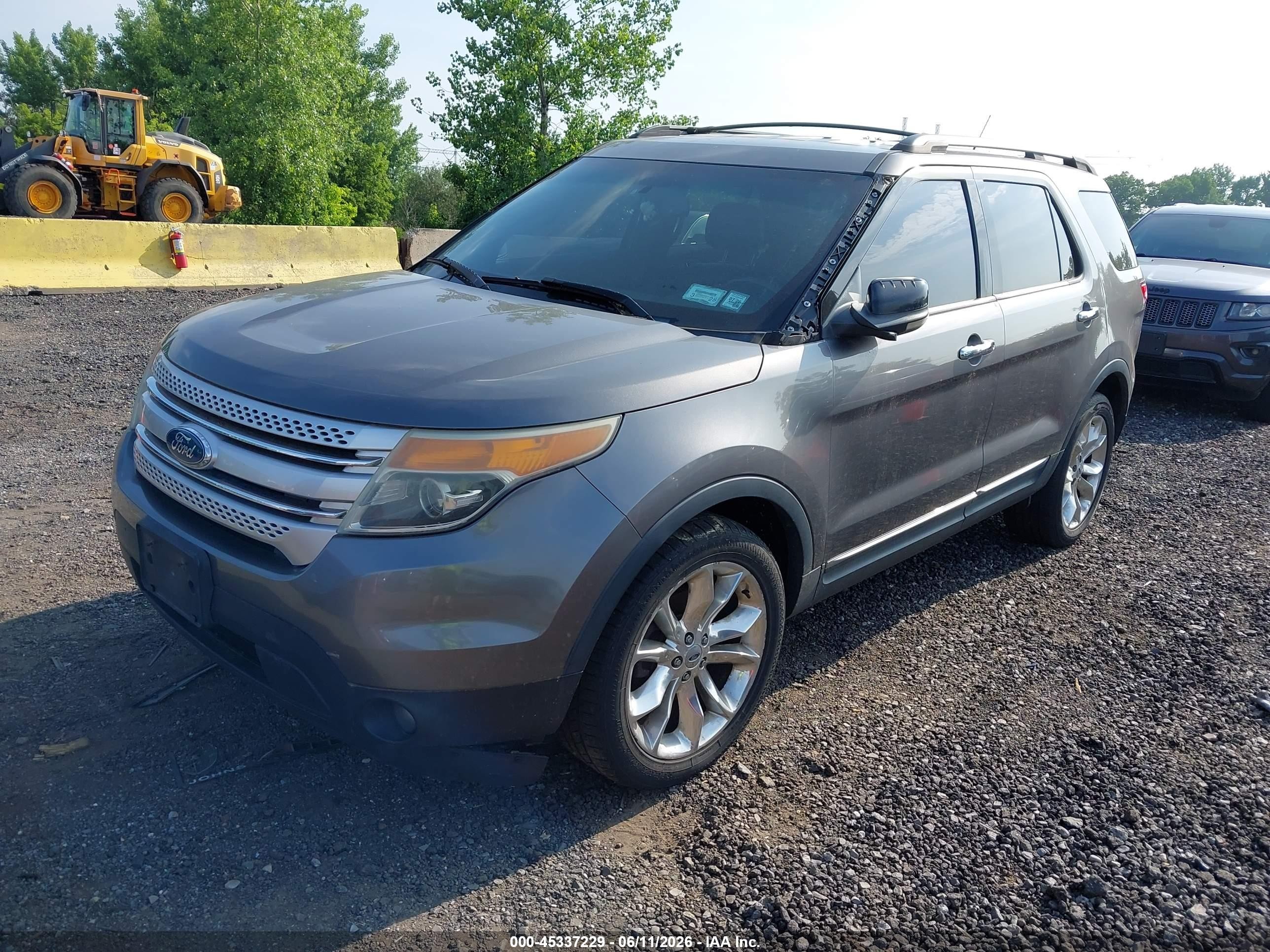 2011 Ford Explorer Xlt Gray vin: 1FMHK8D83BGA75342
